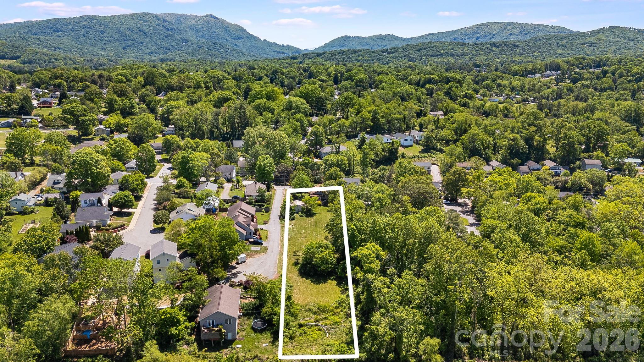 main property photo 6