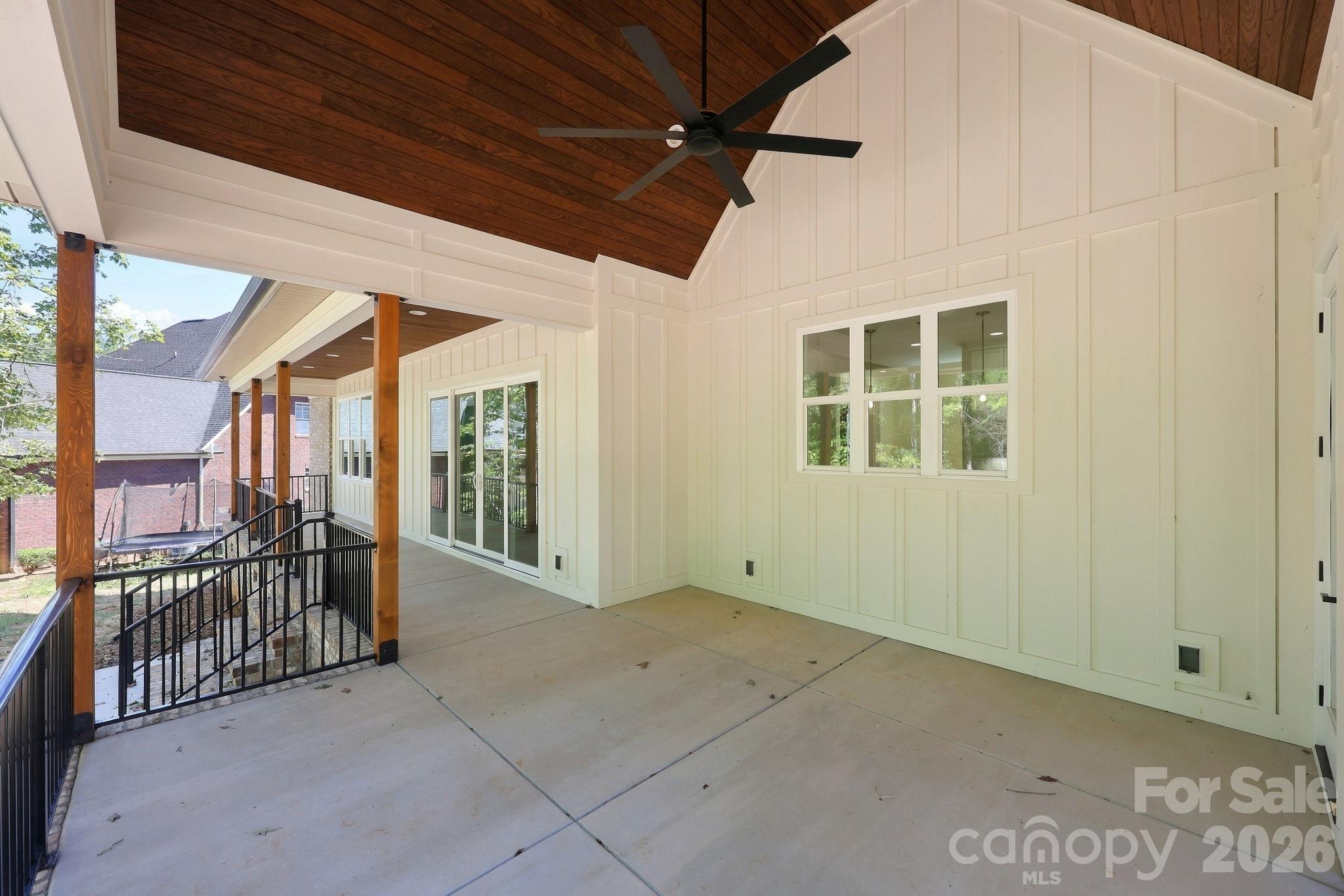 main property photo 43