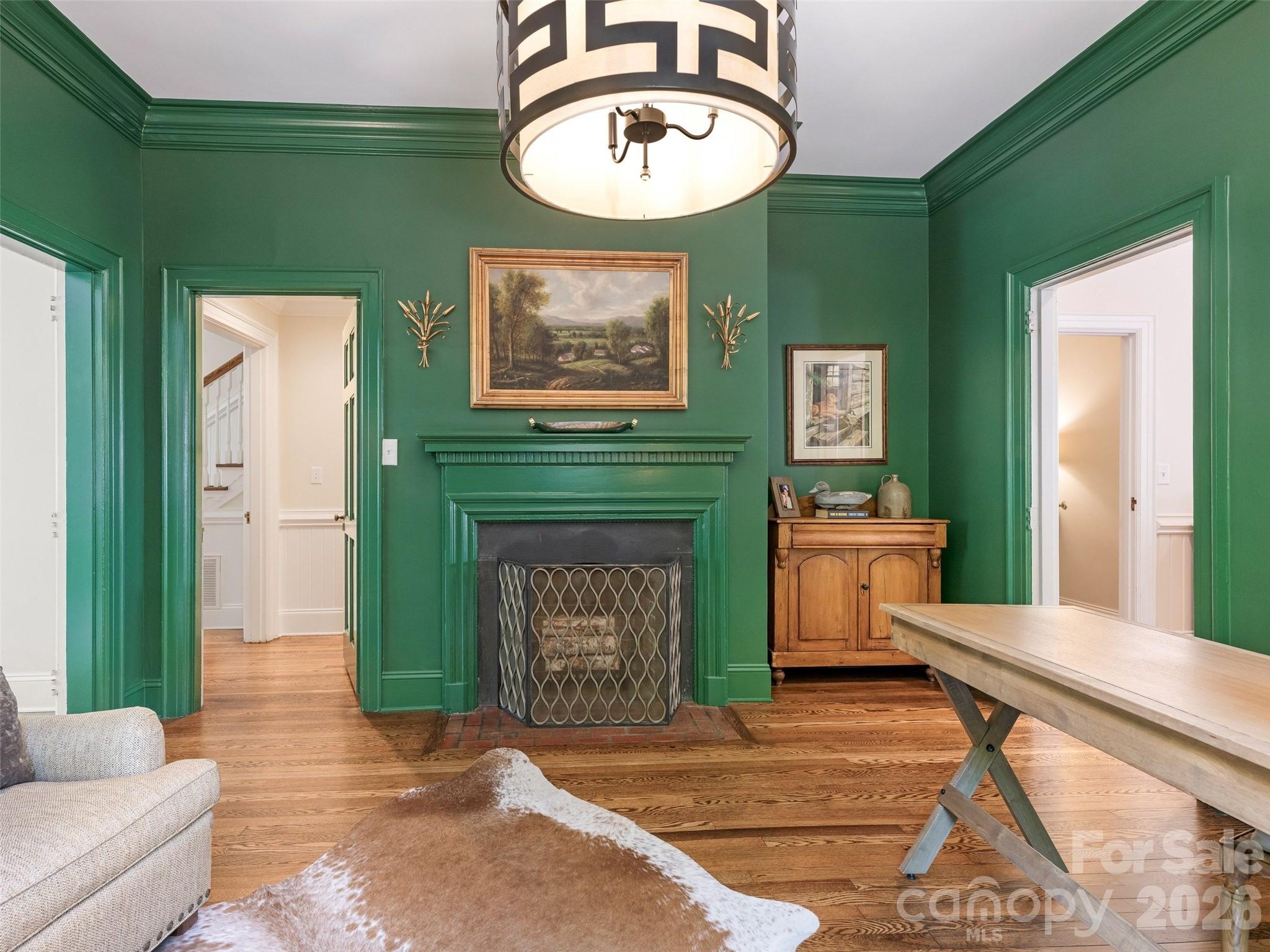 main property photo 7