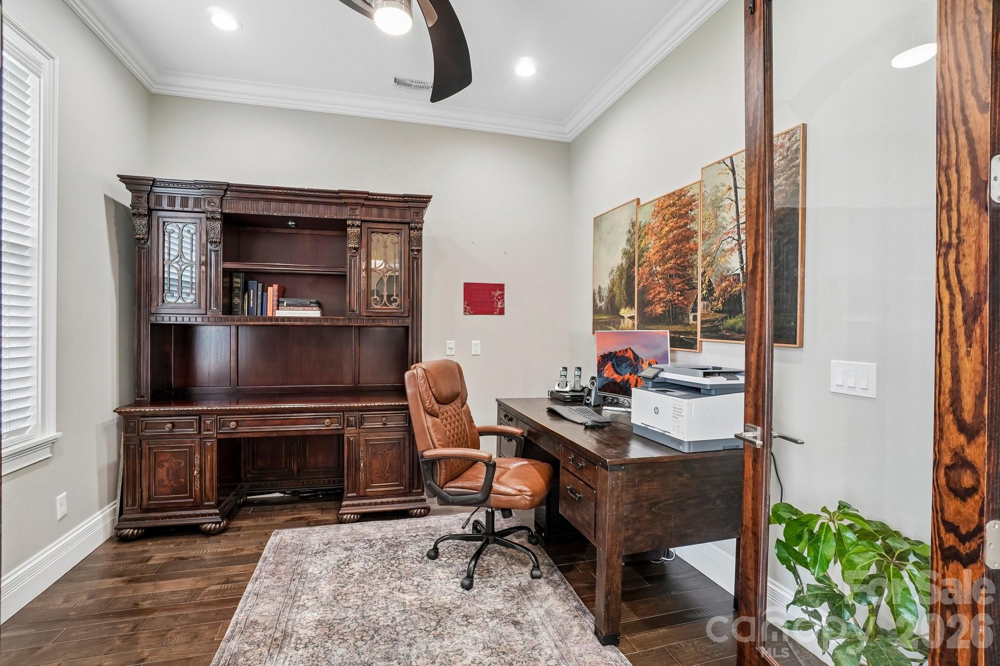 main property photo 17