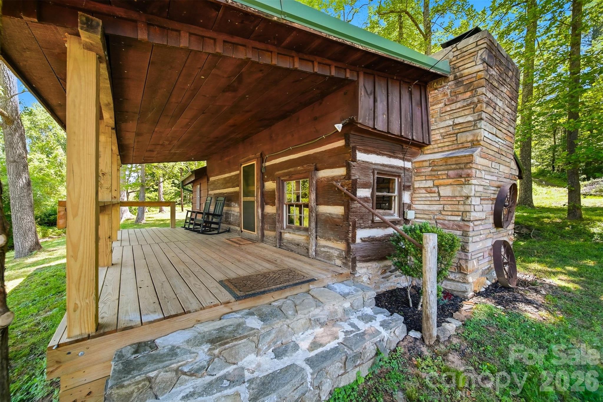 main property photo 17