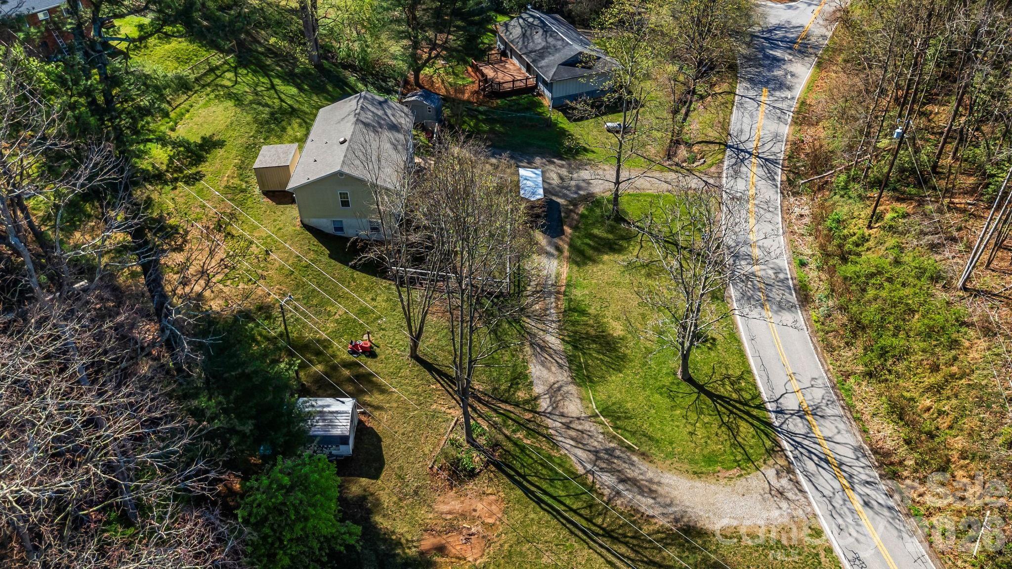 main property photo 35