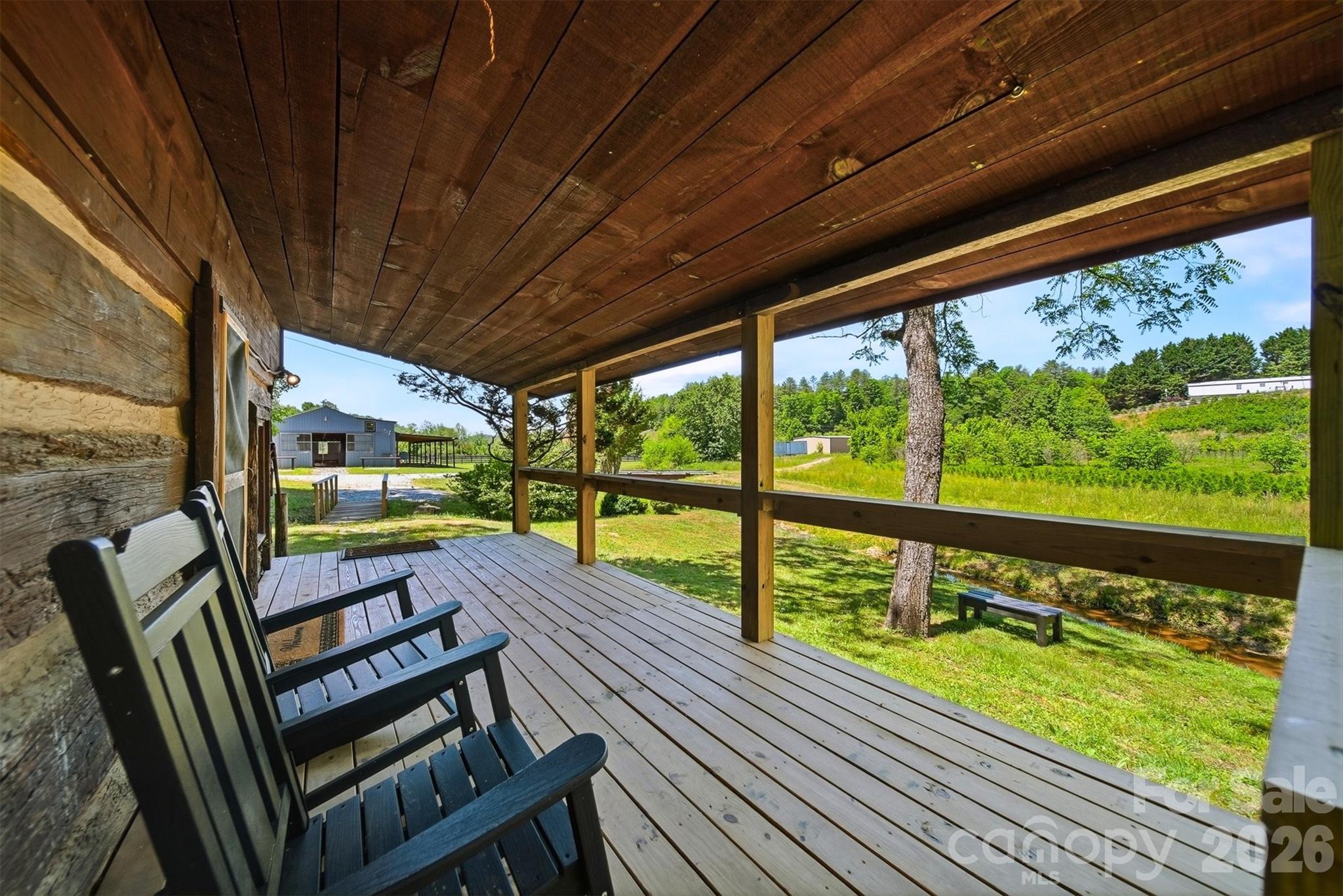 main property photo 13