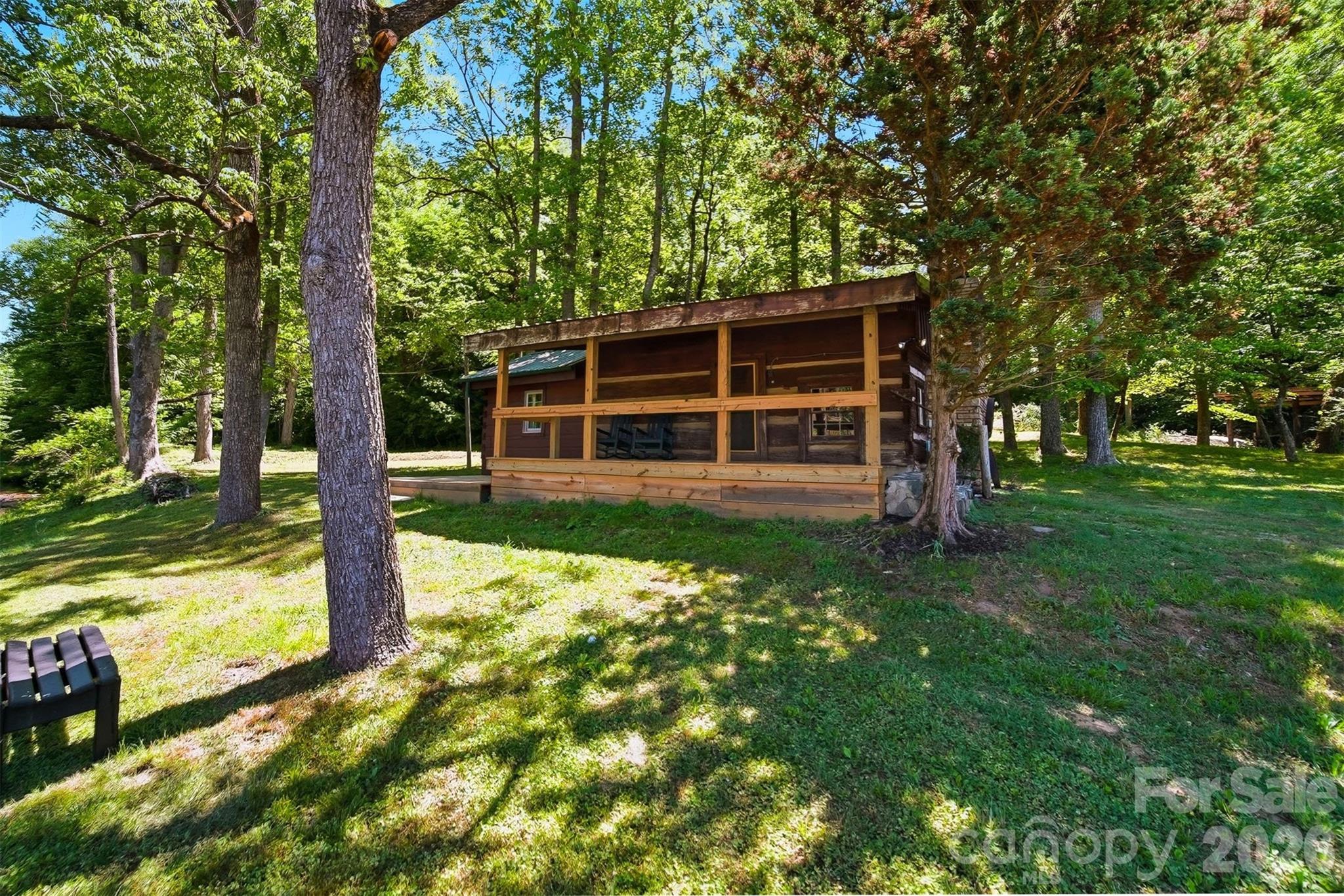 main property photo 14