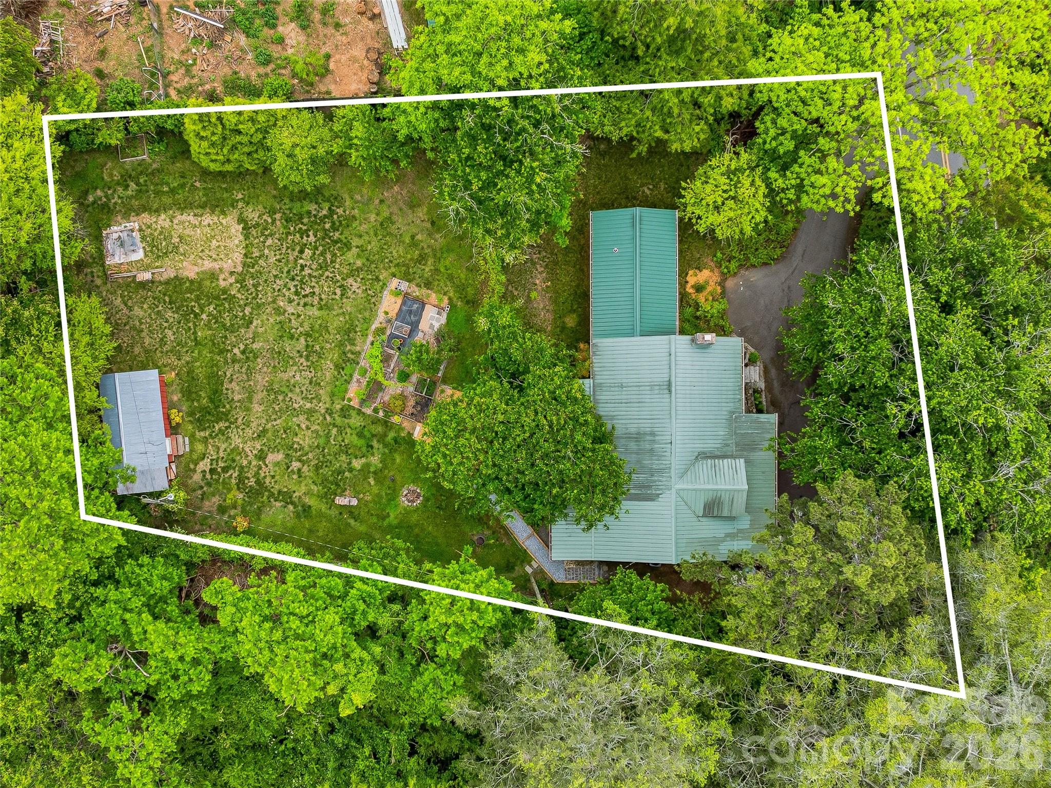 main property photo 27