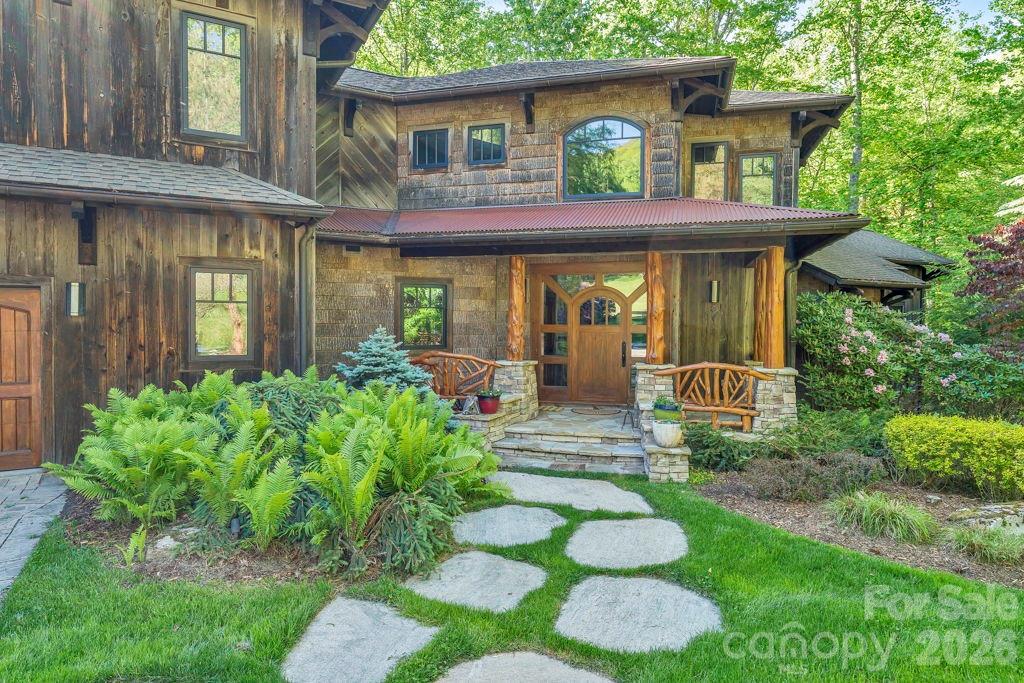 main property photo 8