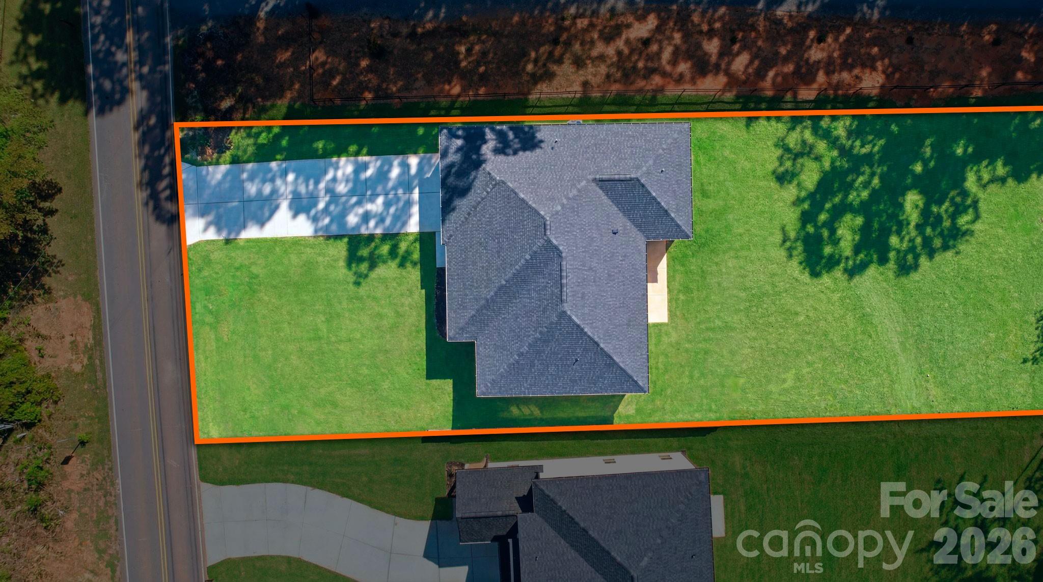 main property photo 34