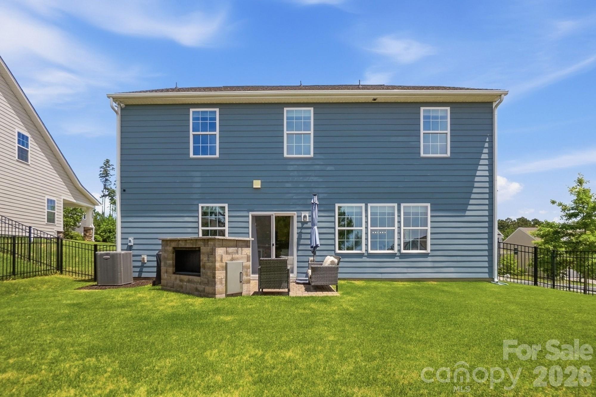 main property photo 41