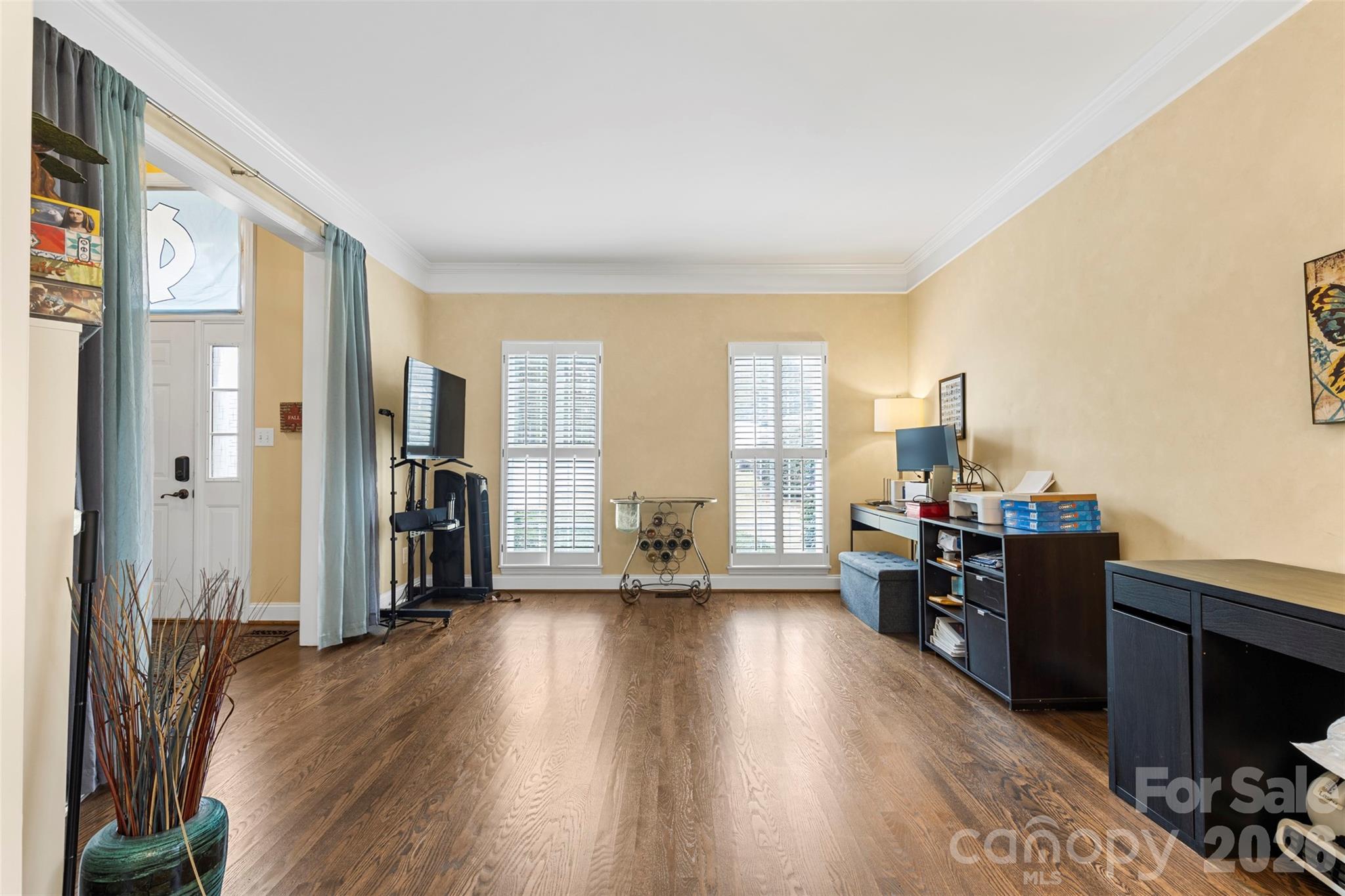 main property photo 4