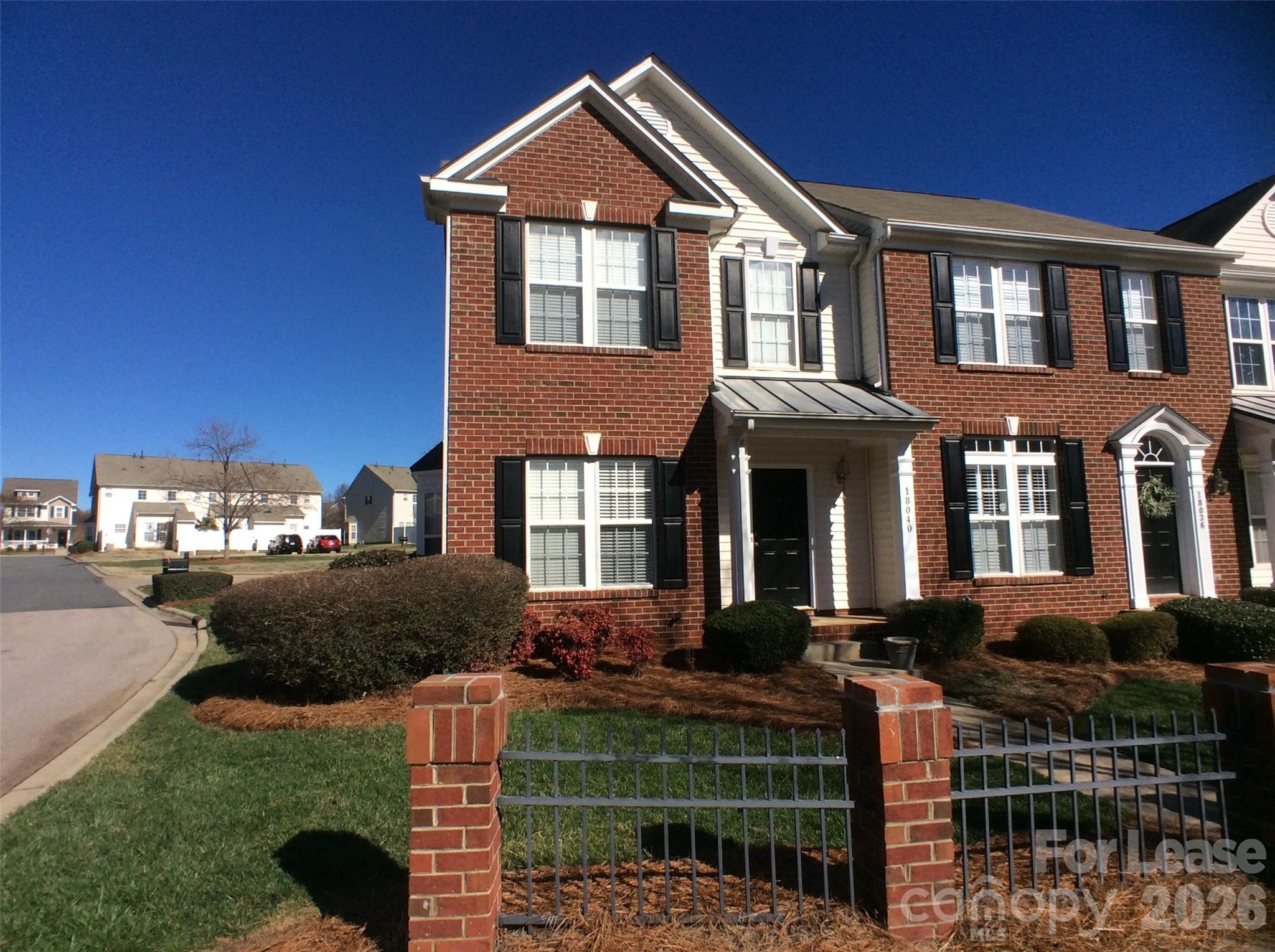 main property photo 2