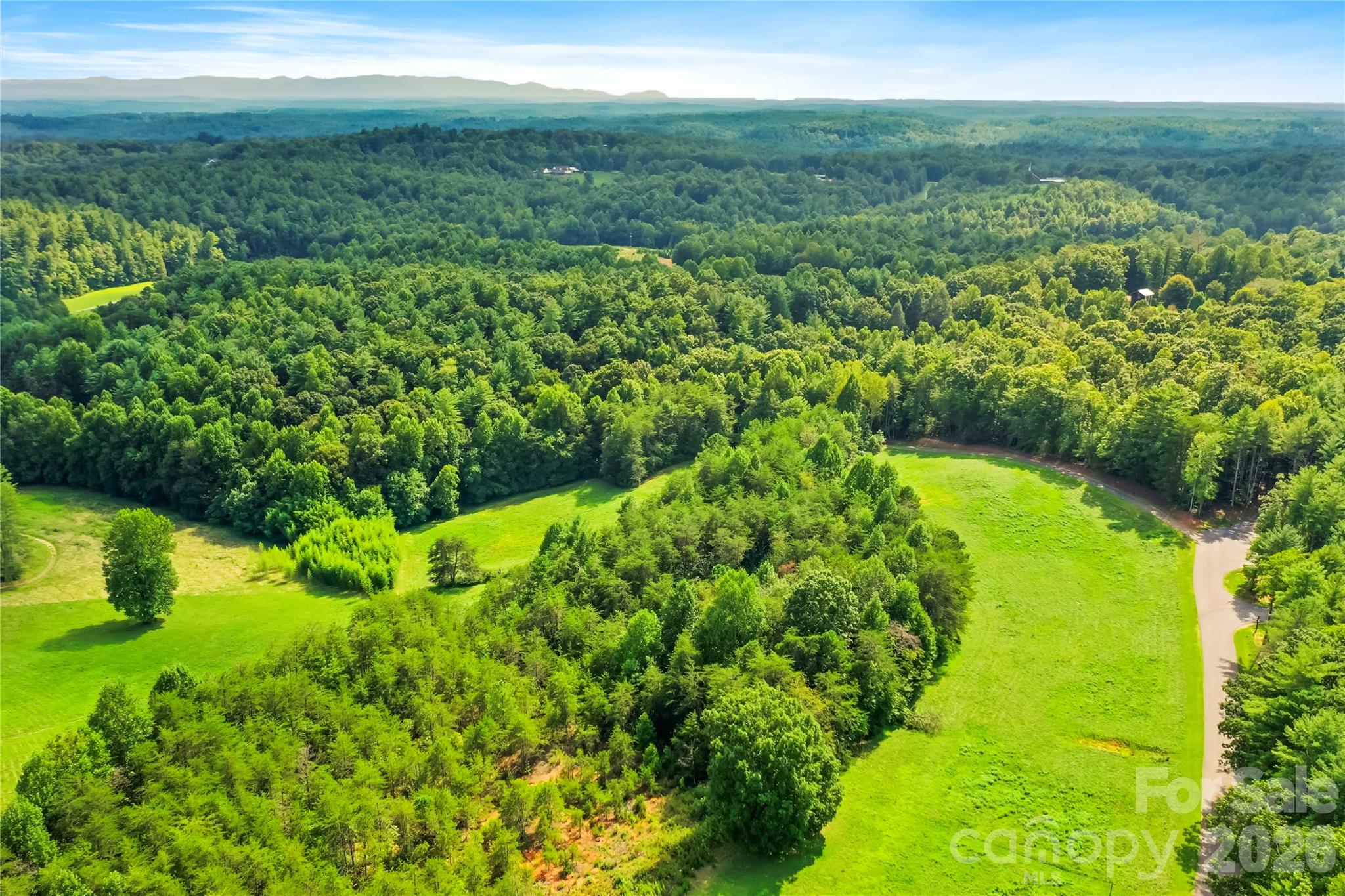 main property photo 9