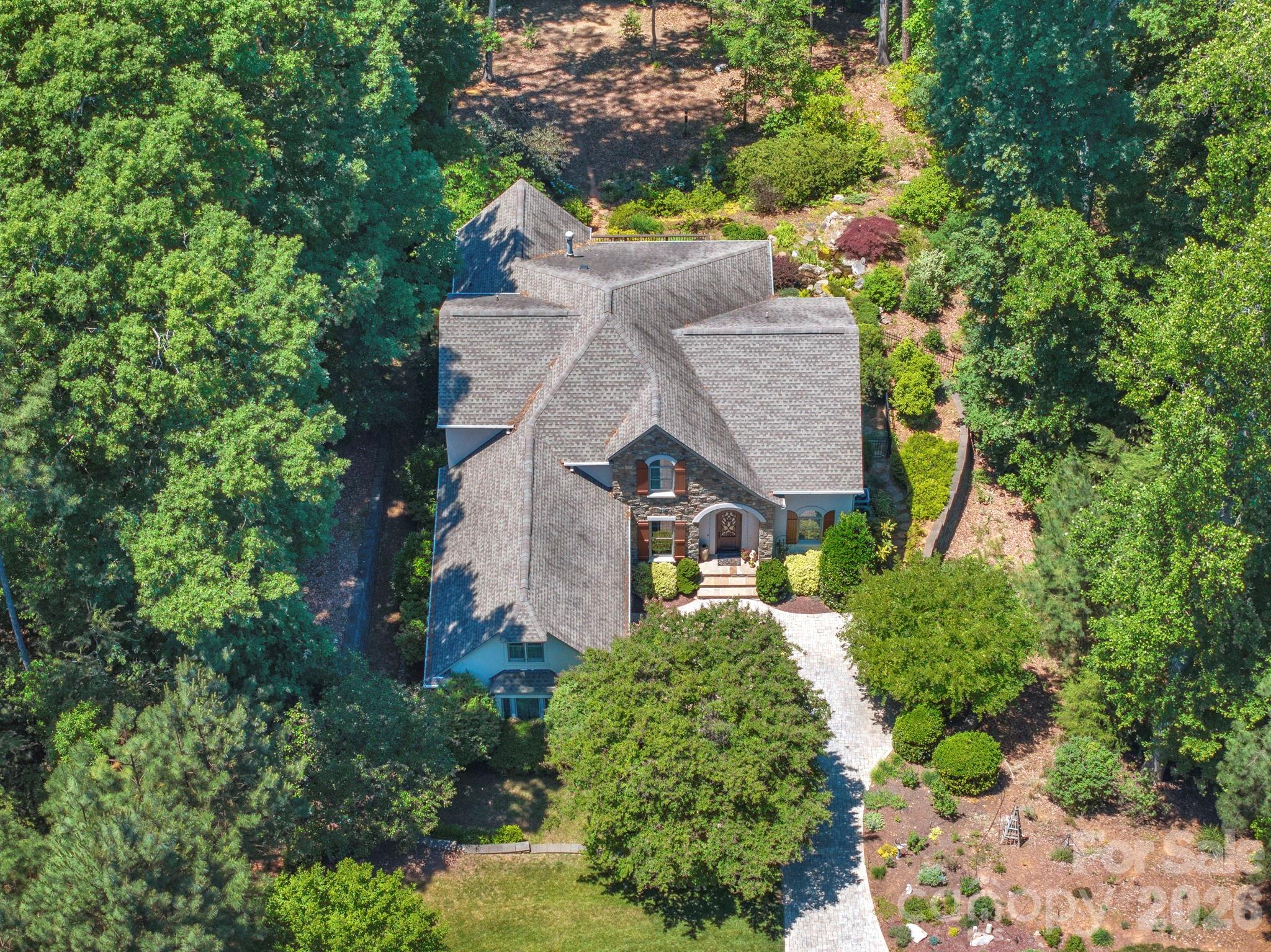 main property photo 45