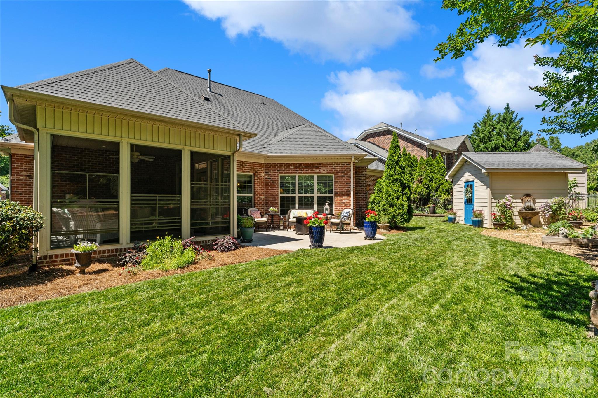 main property photo 45