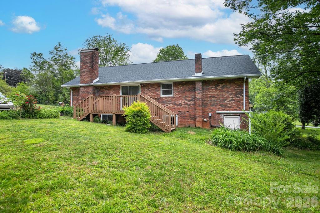 main property photo 10