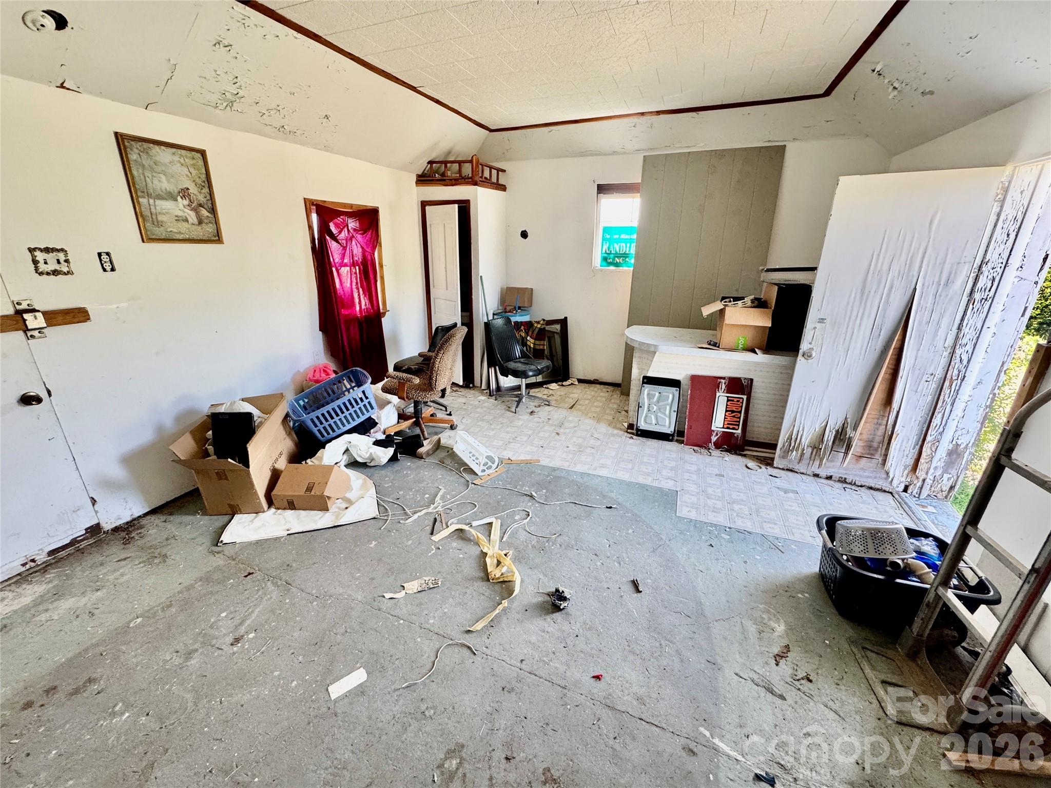 main property photo 42
