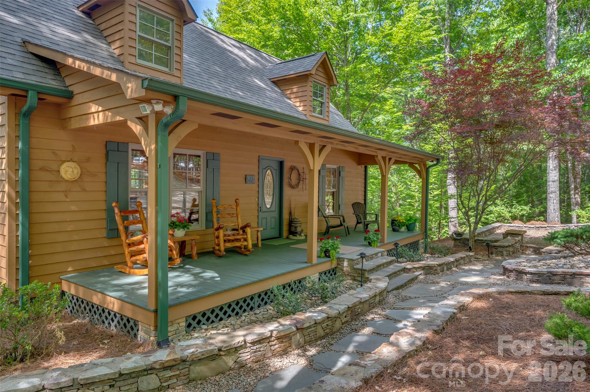 main property photo 3