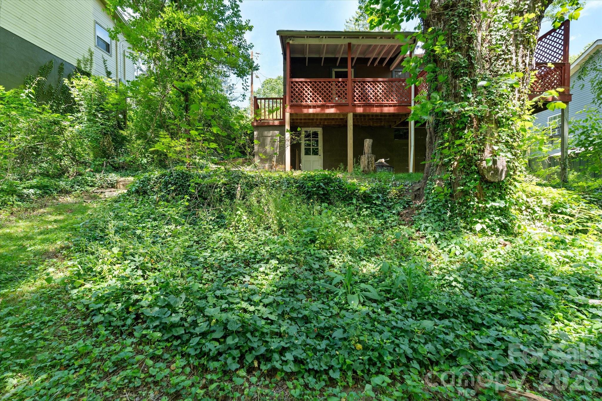 main property photo 27