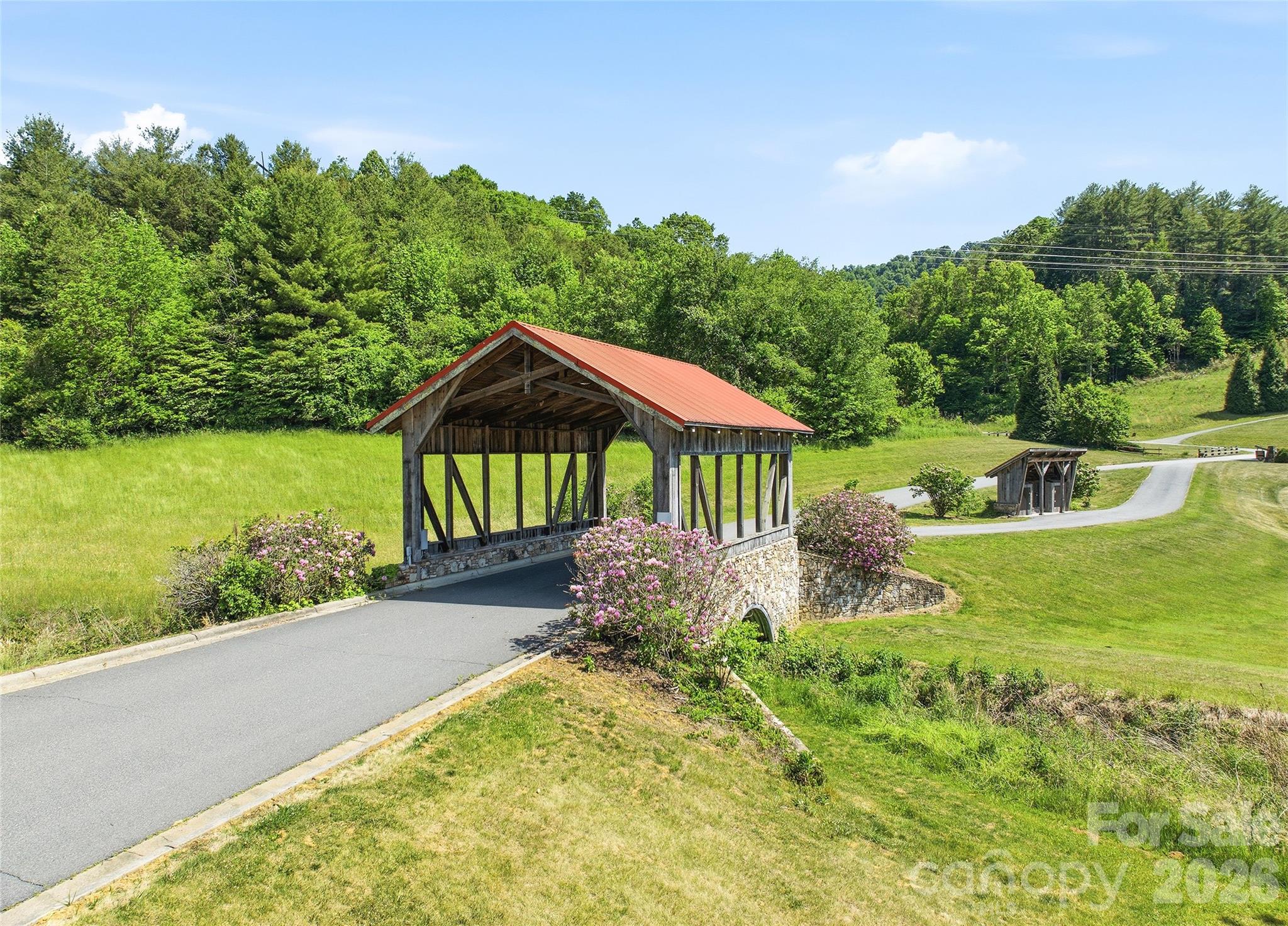 main property photo 29