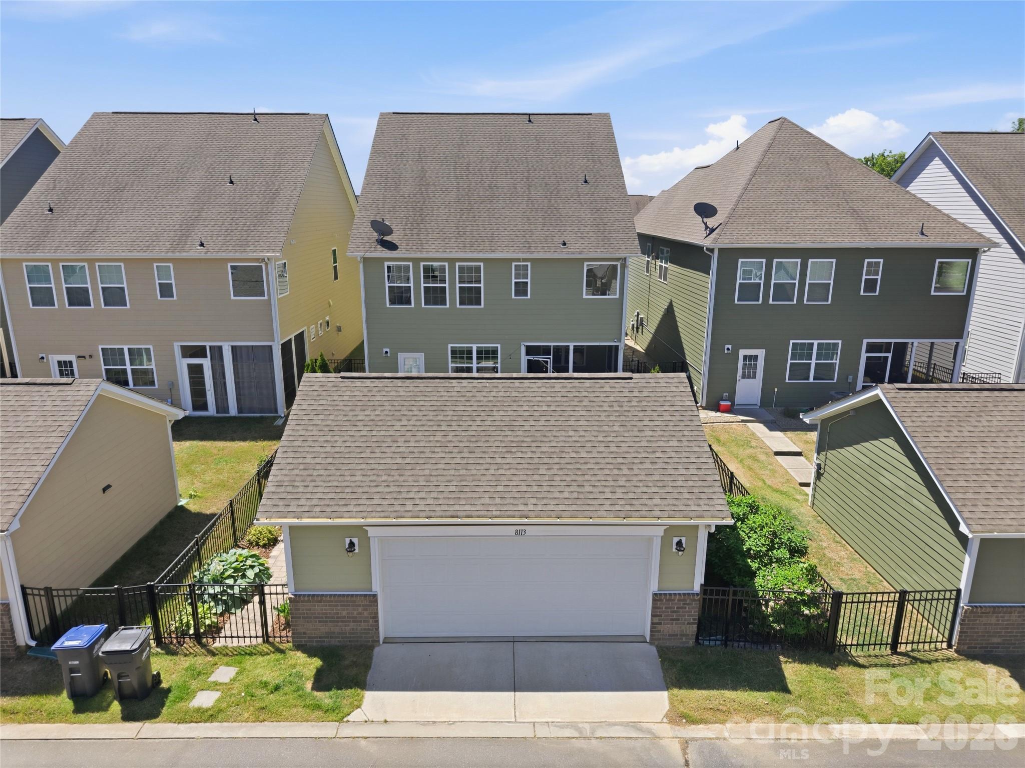 main property photo 32