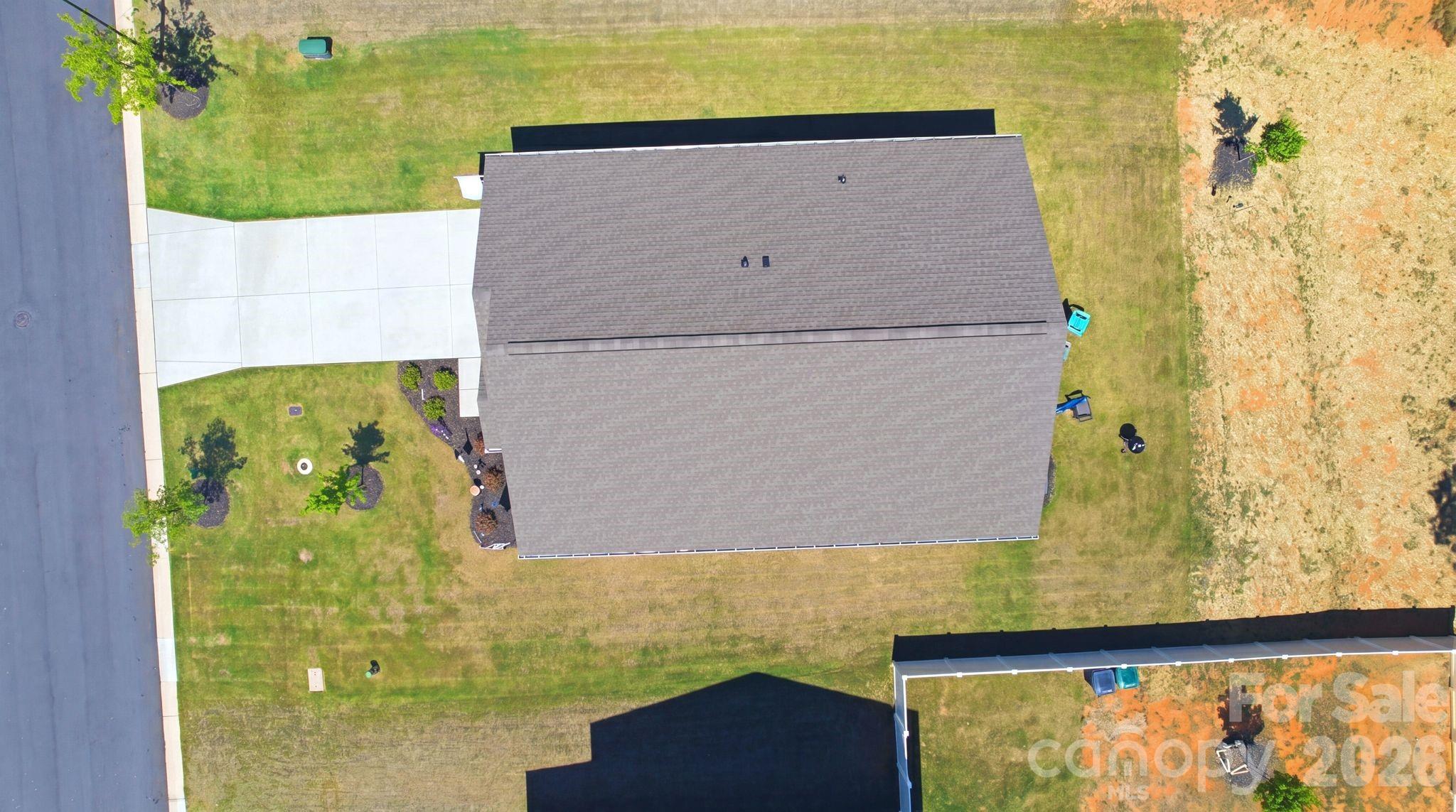 main property photo 34