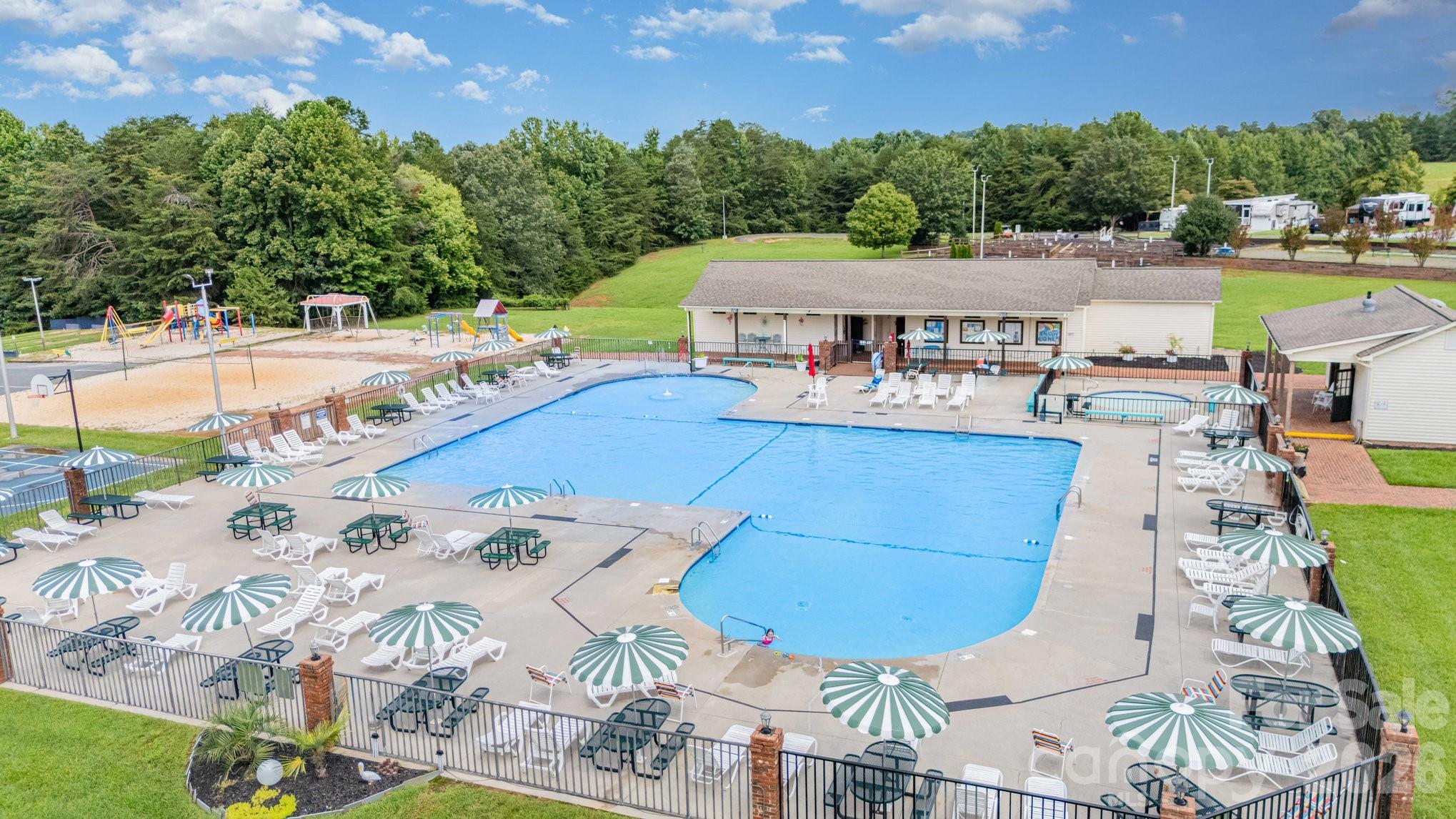 main property photo 43