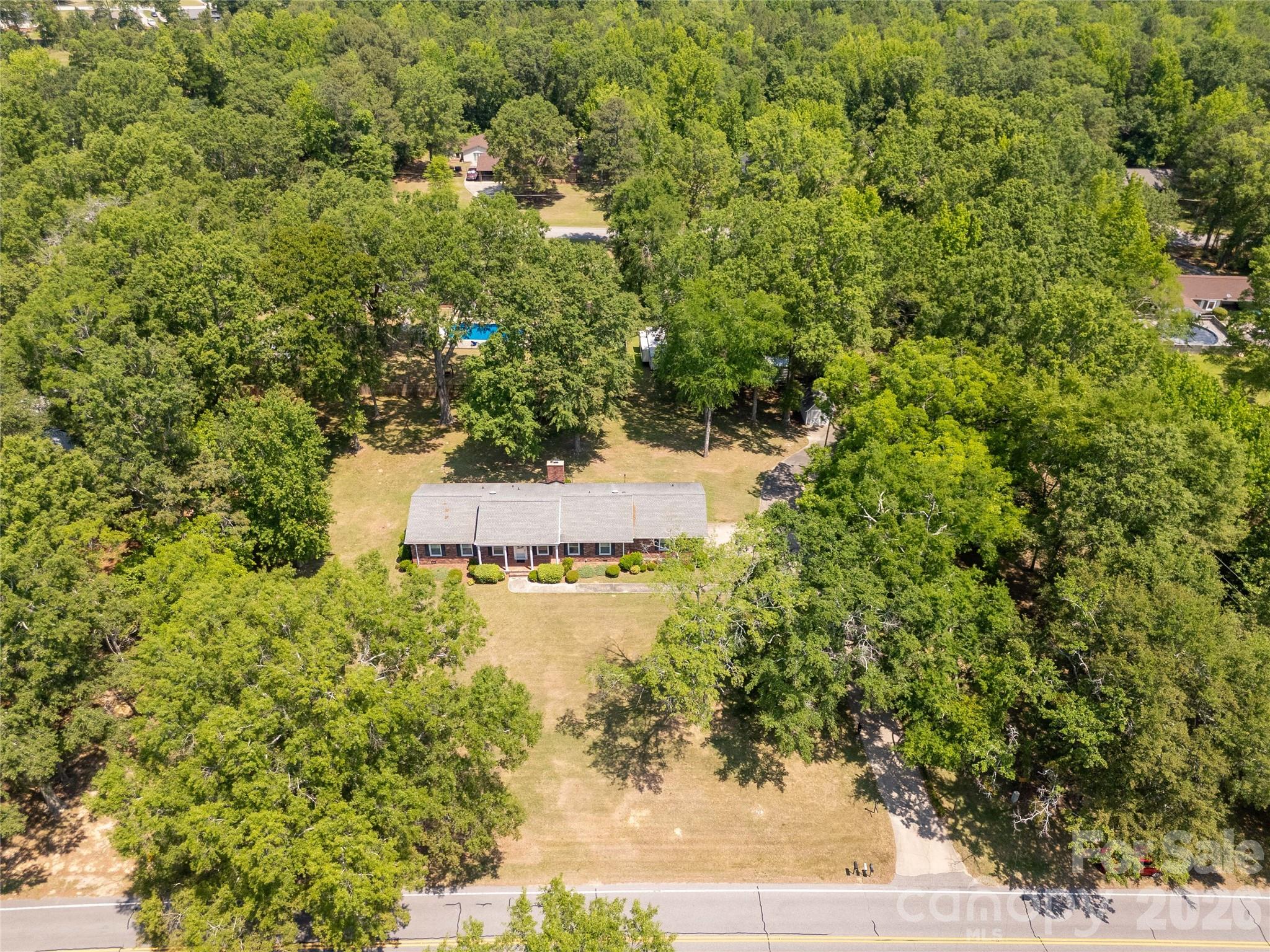 main property photo 43