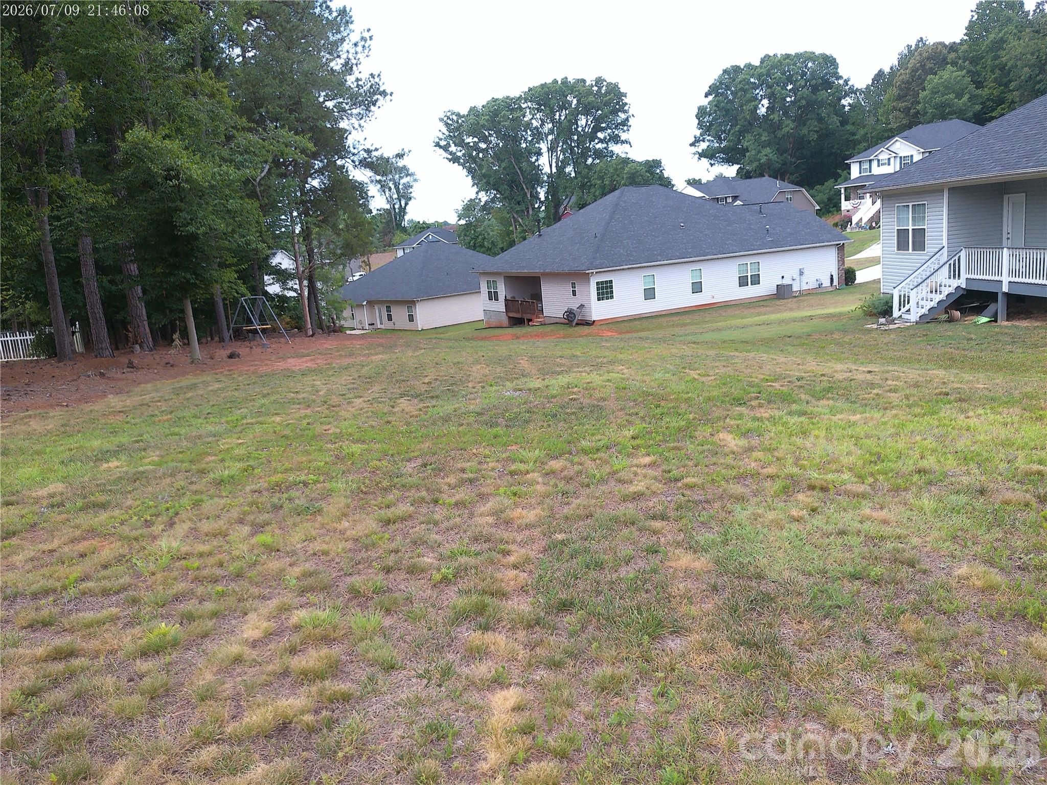 main property photo 39