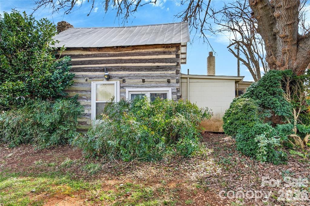 main property photo 34