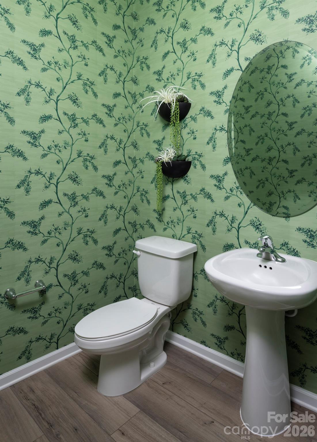 main property photo 7