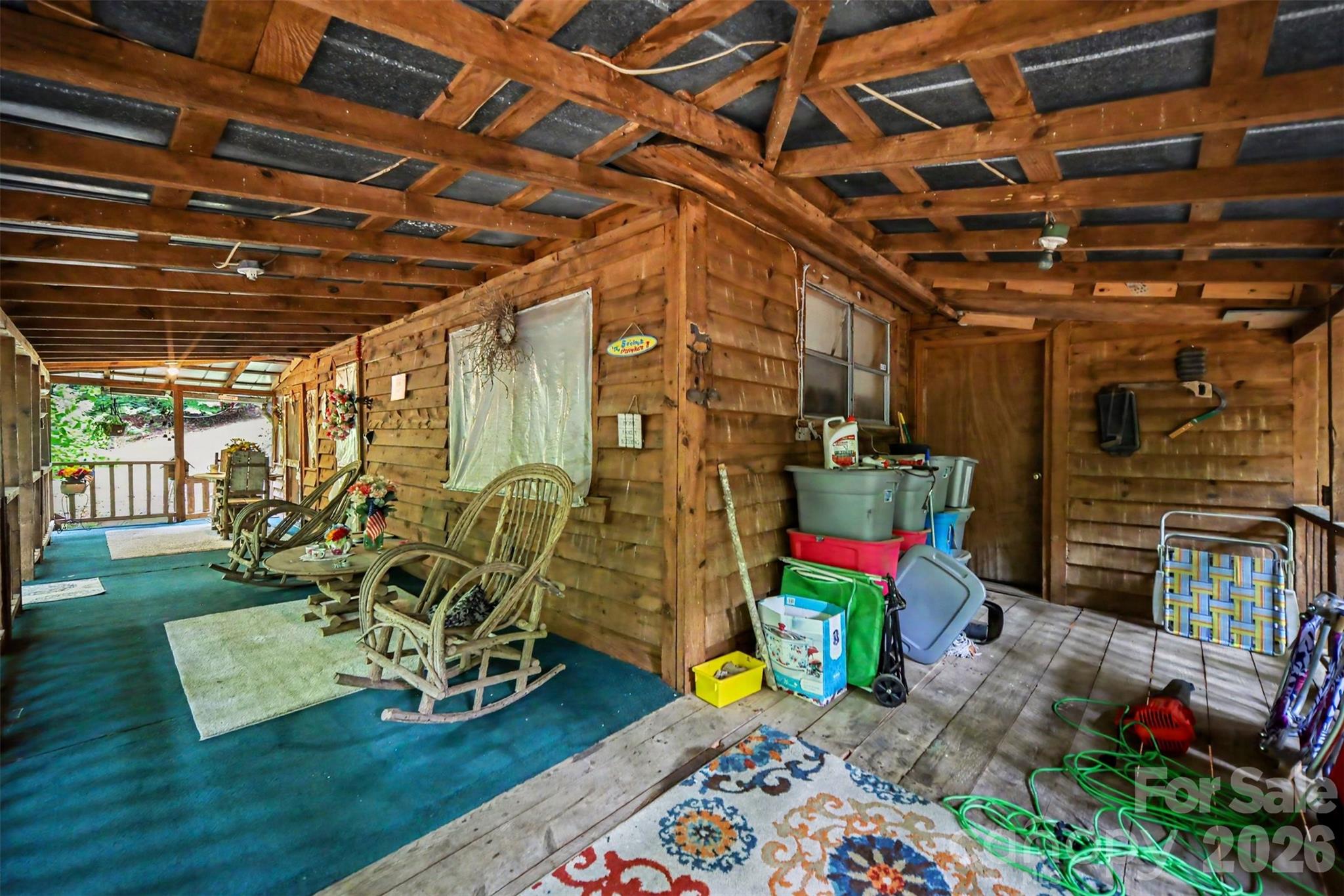 main property photo 9