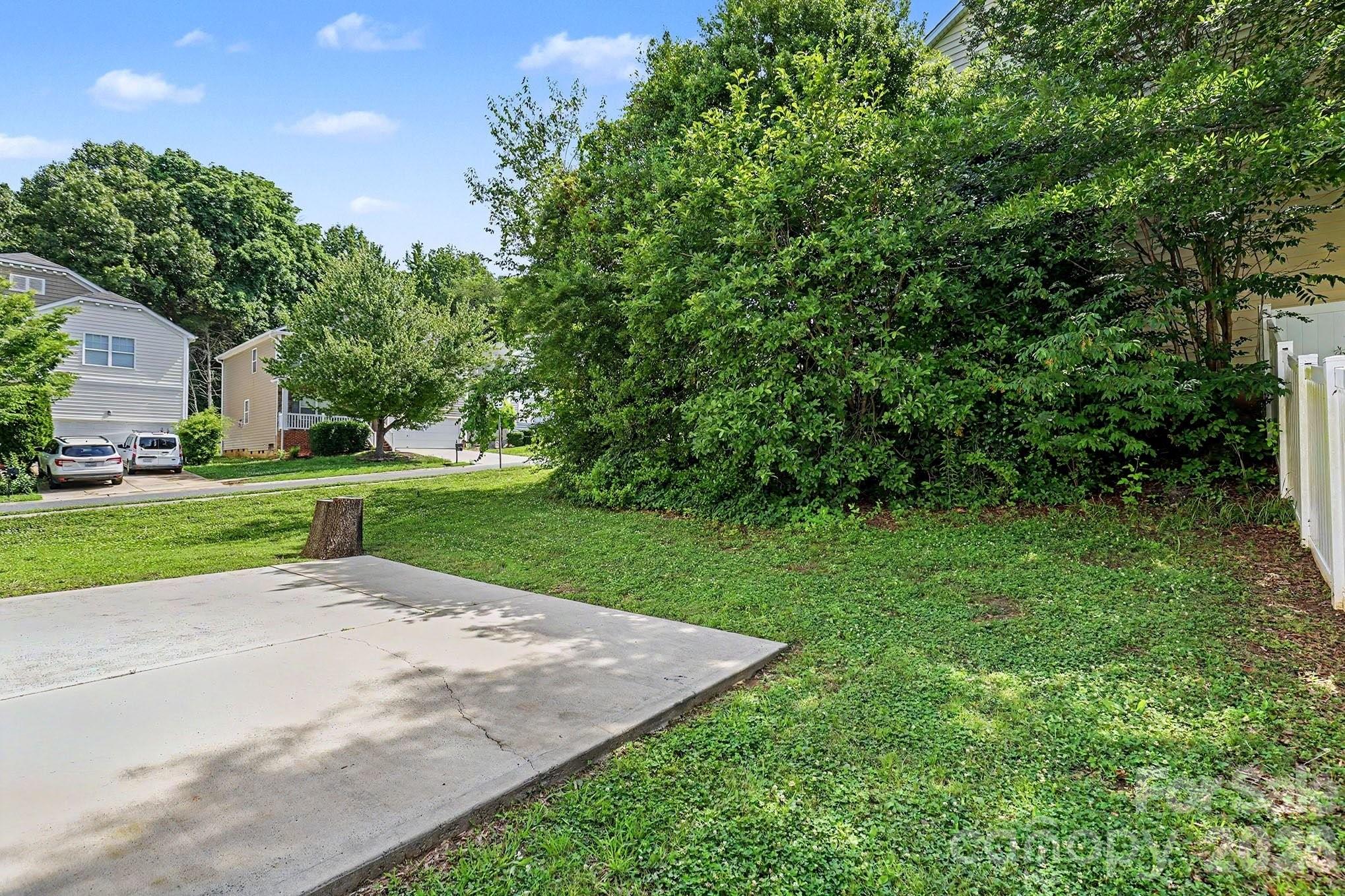 main property photo 31