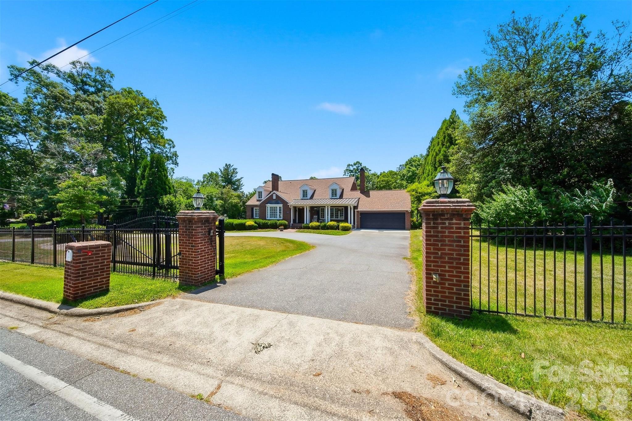 main property photo 44