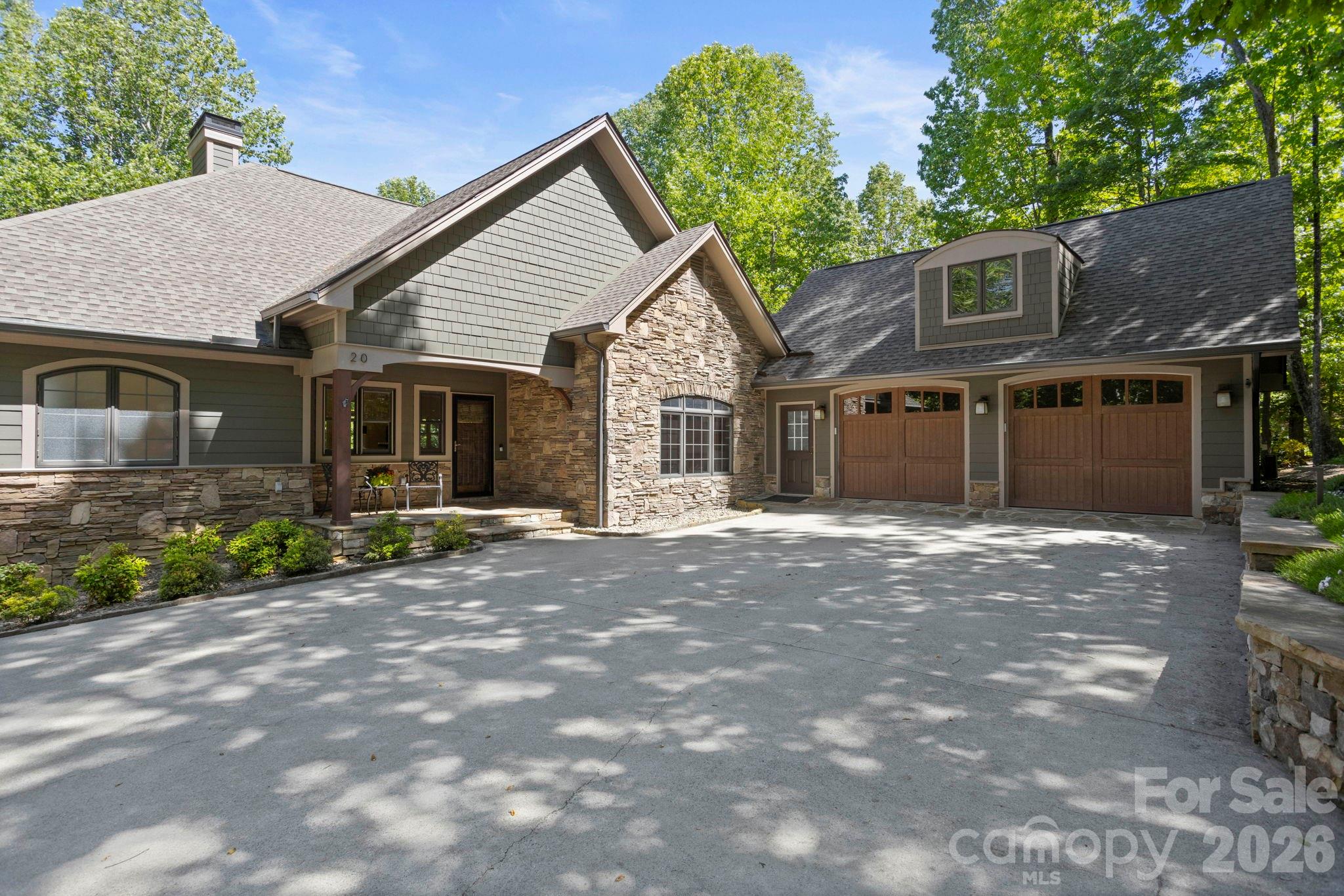 main property photo 47