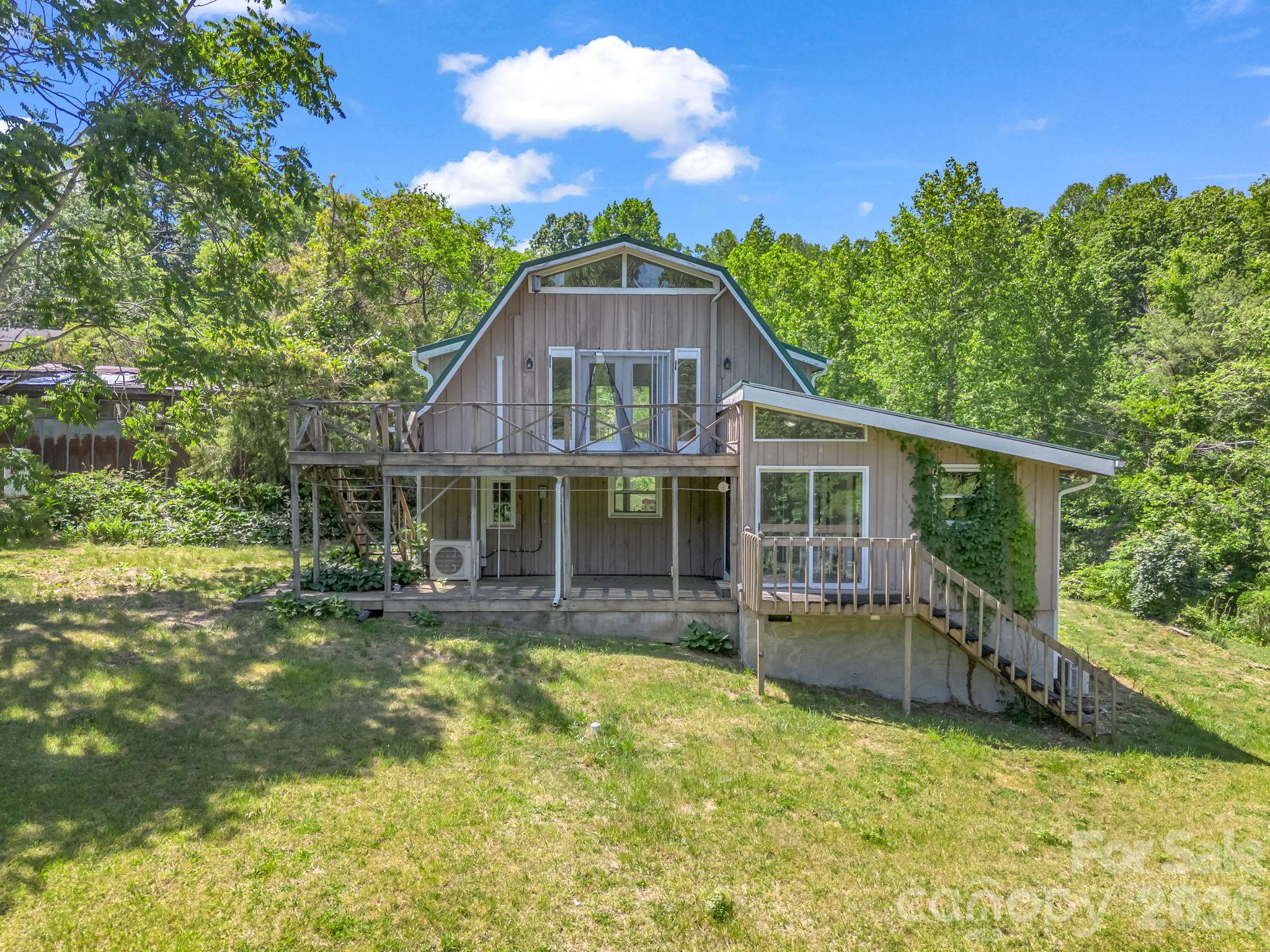 main property photo 21