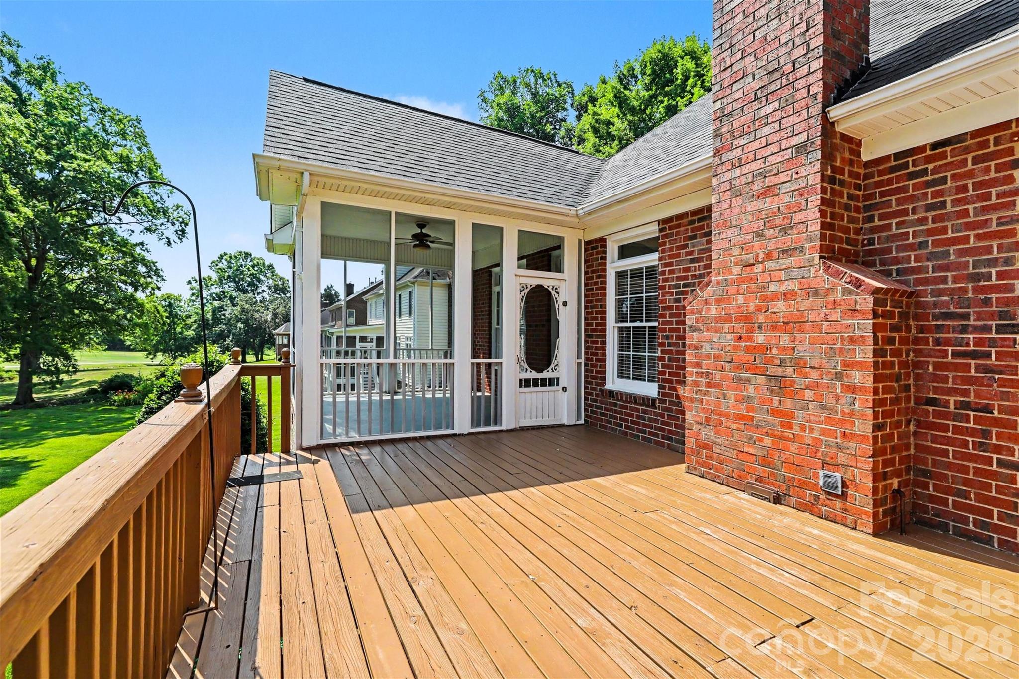 main property photo 35