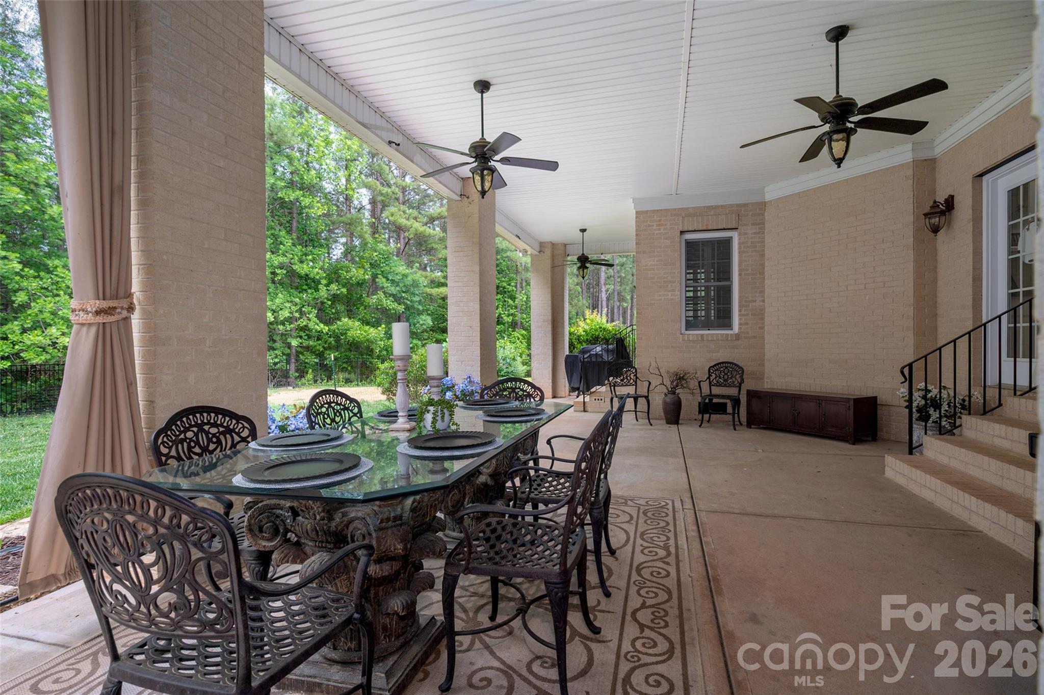main property photo 33