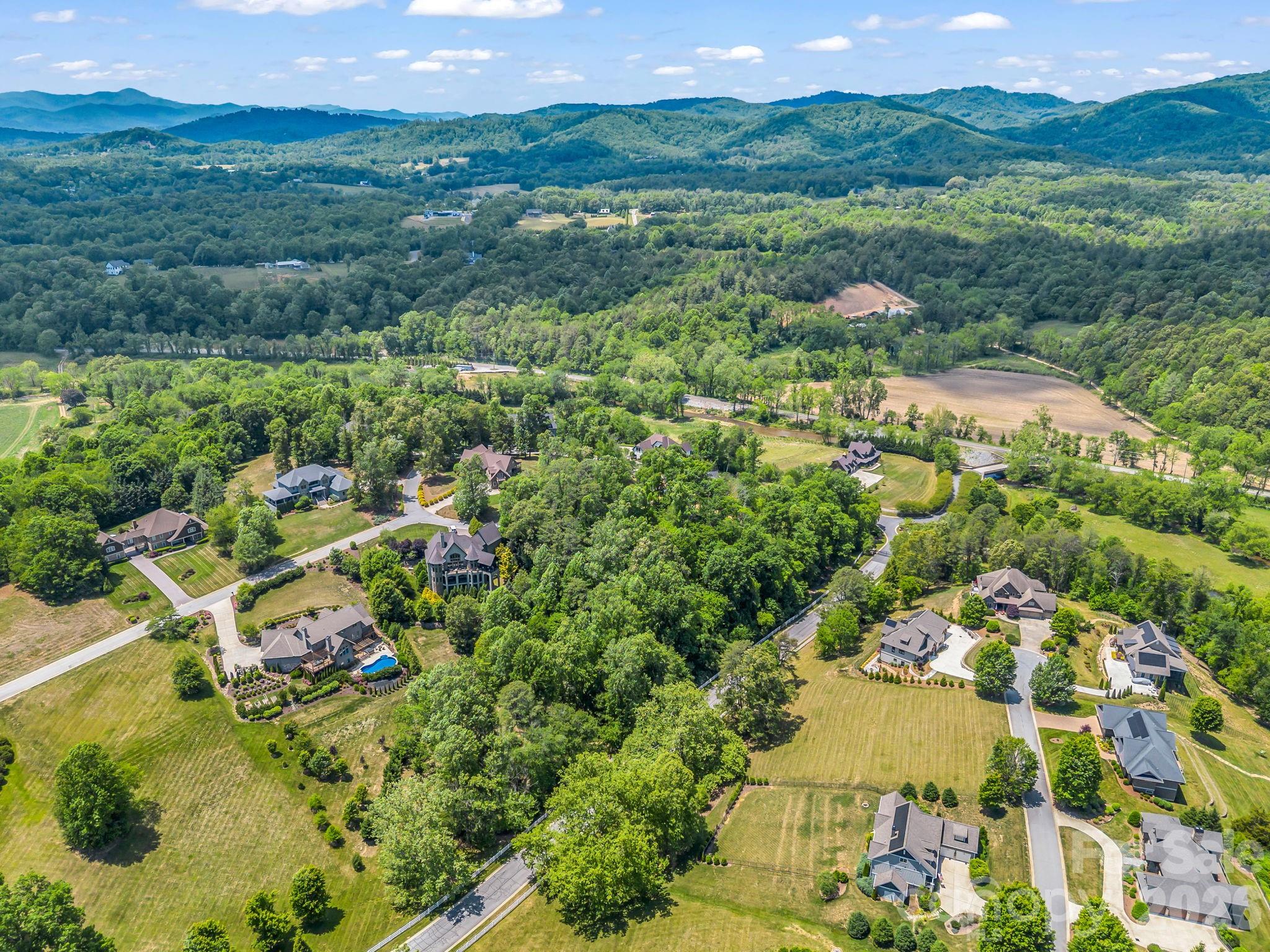 main property photo 26