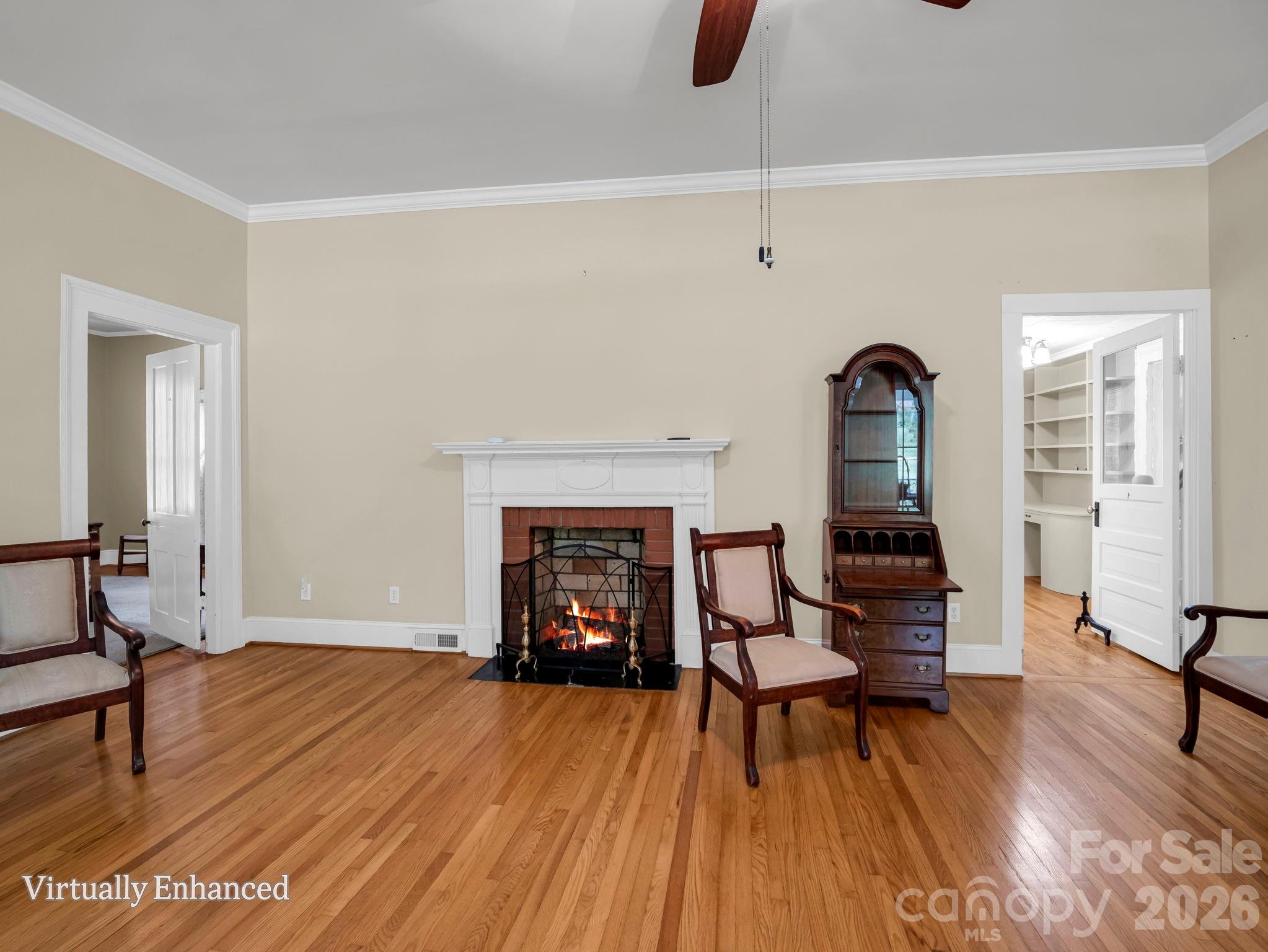 main property photo 10