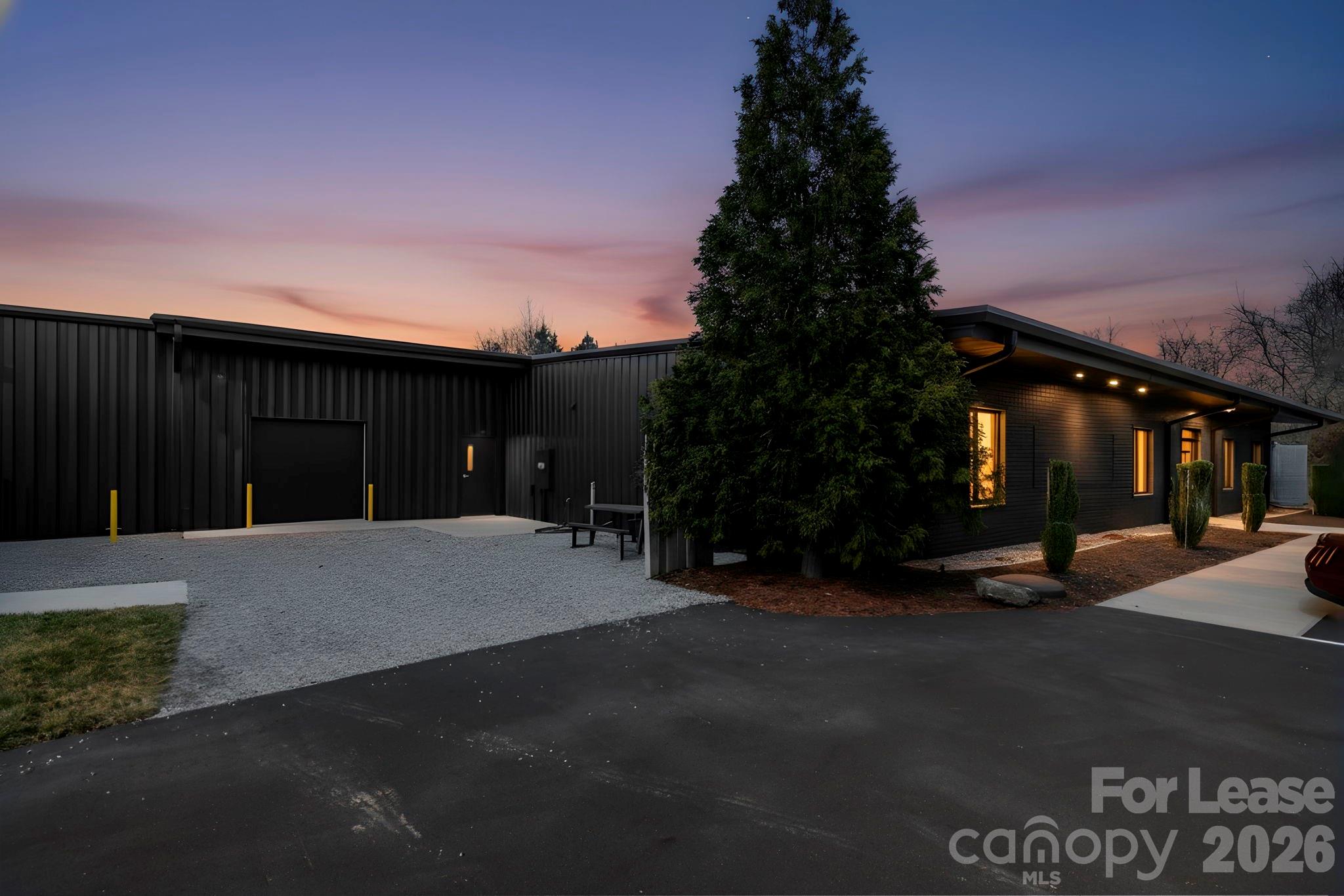 main property photo 44