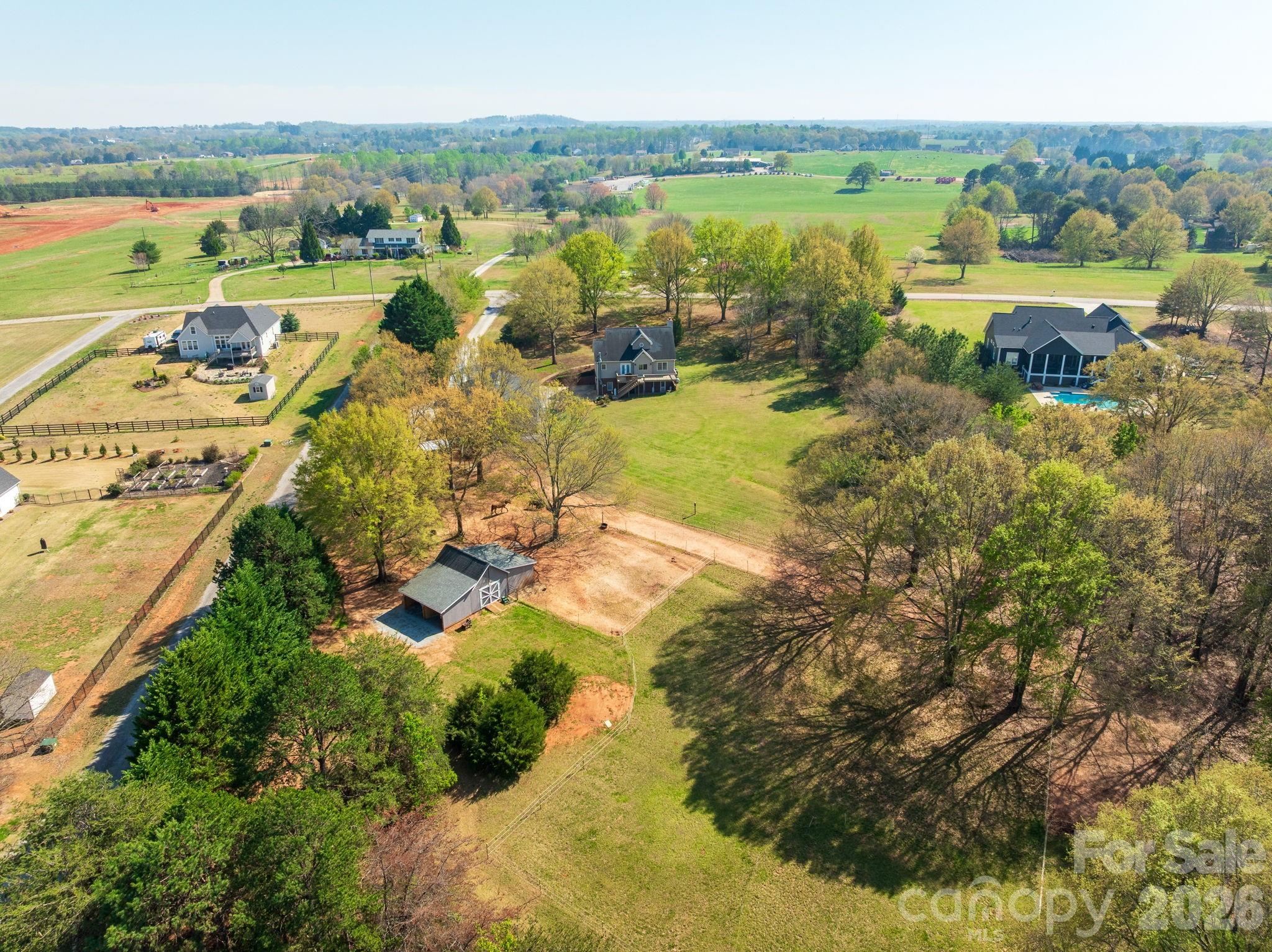 main property photo 34