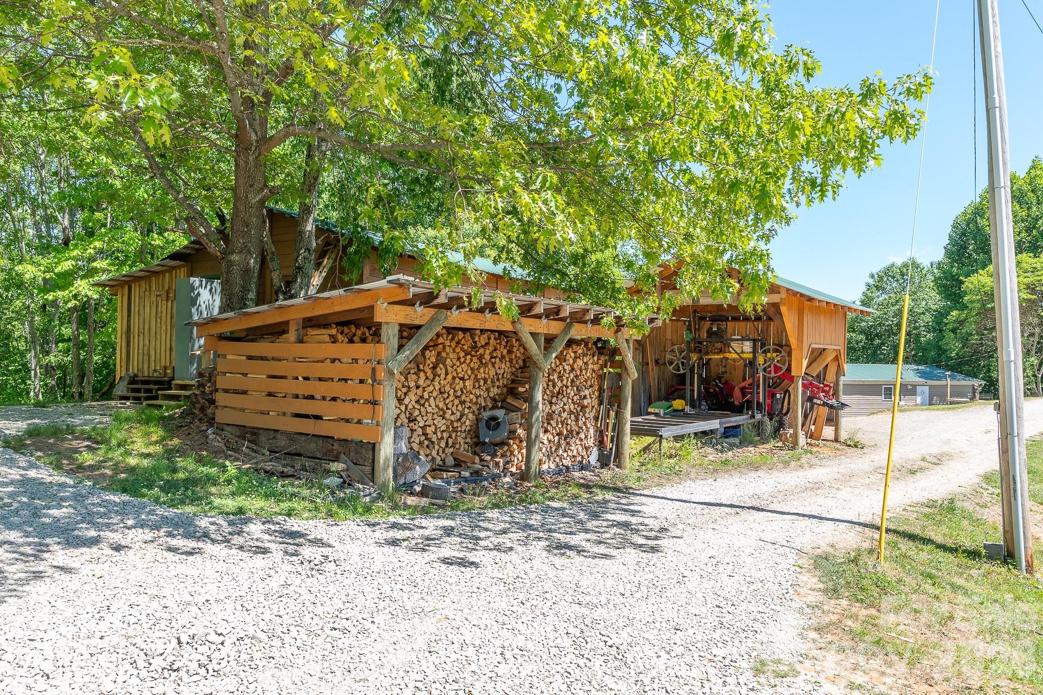 main property photo 39