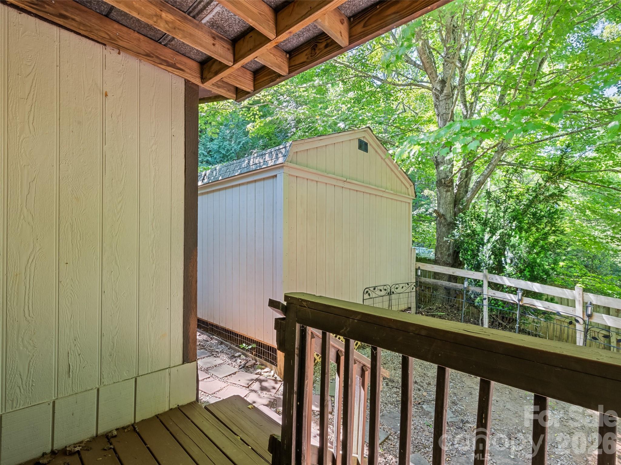 main property photo 34