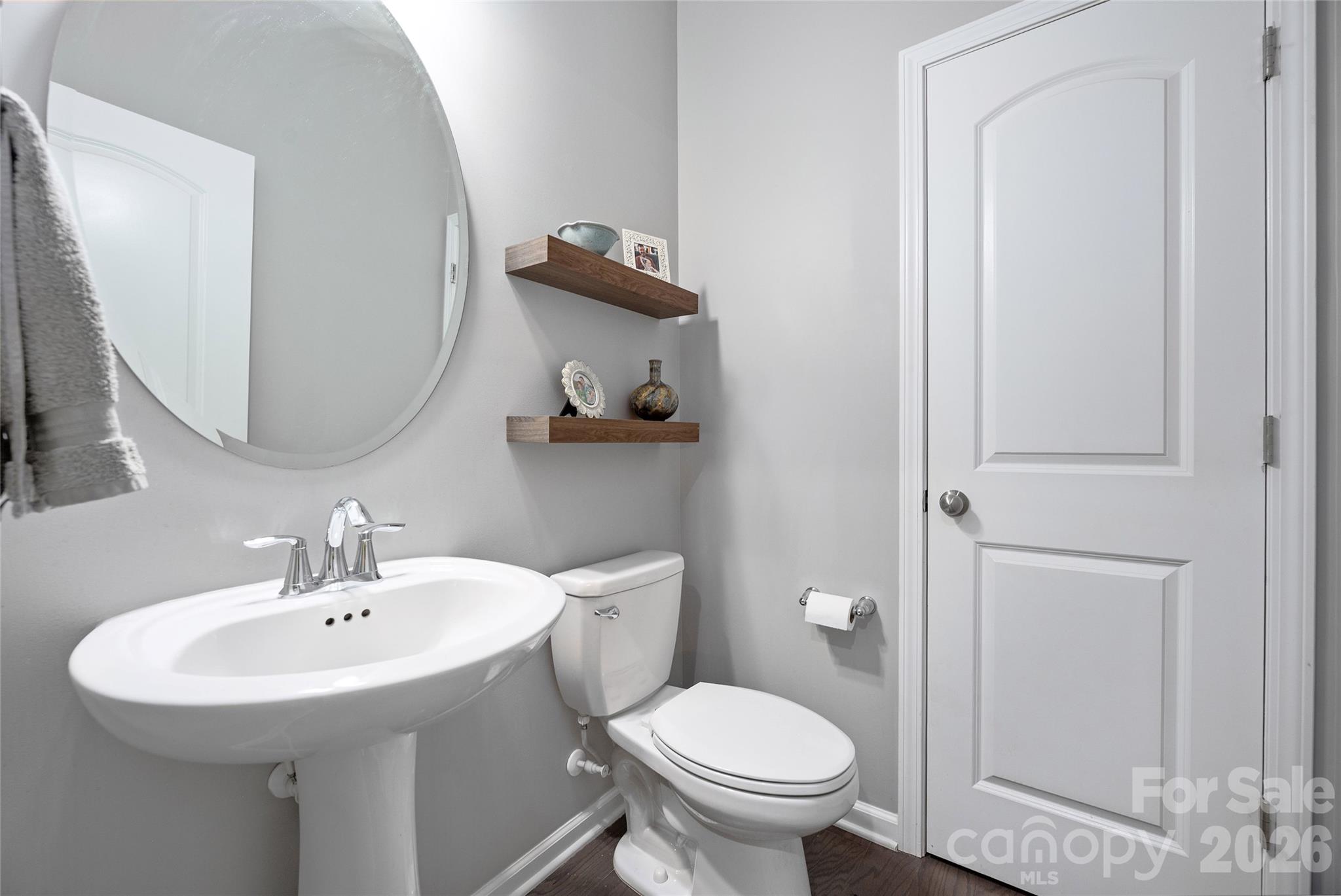 main property photo 15