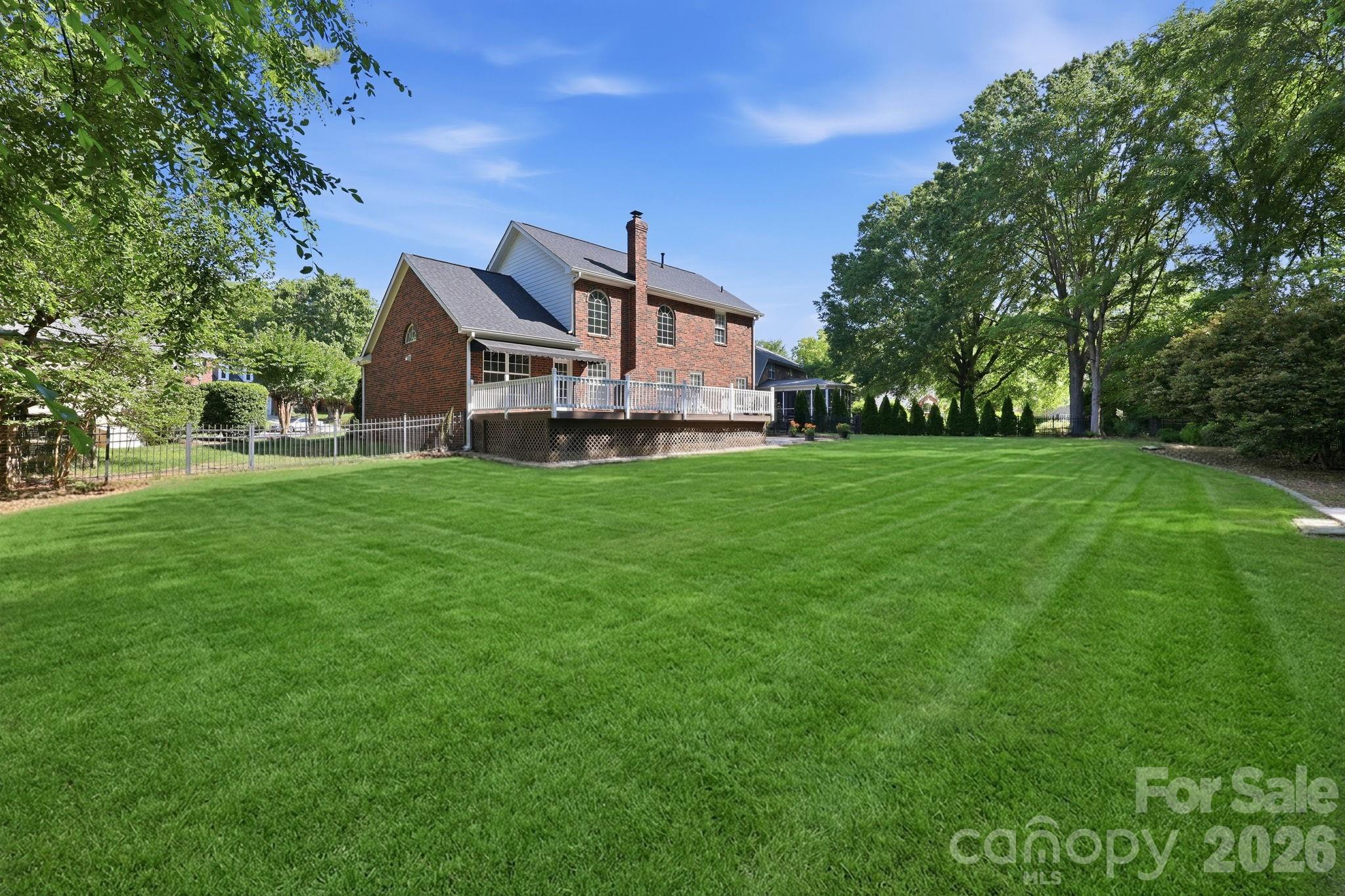 main property photo 37