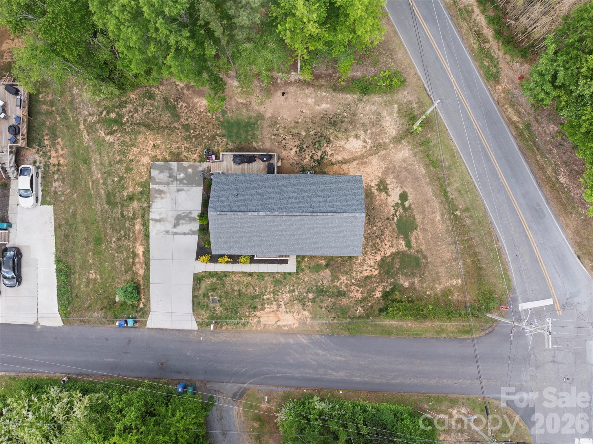main property photo 17