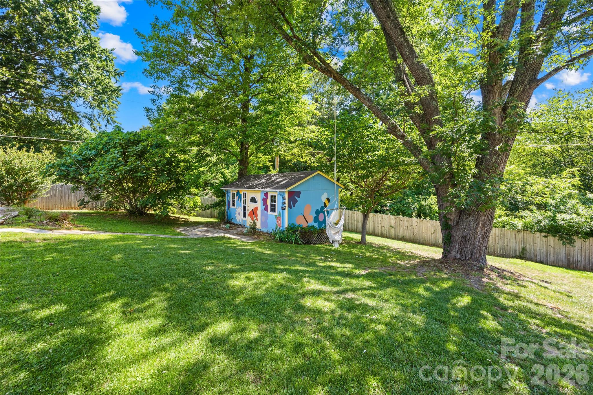 property viewer photo 15