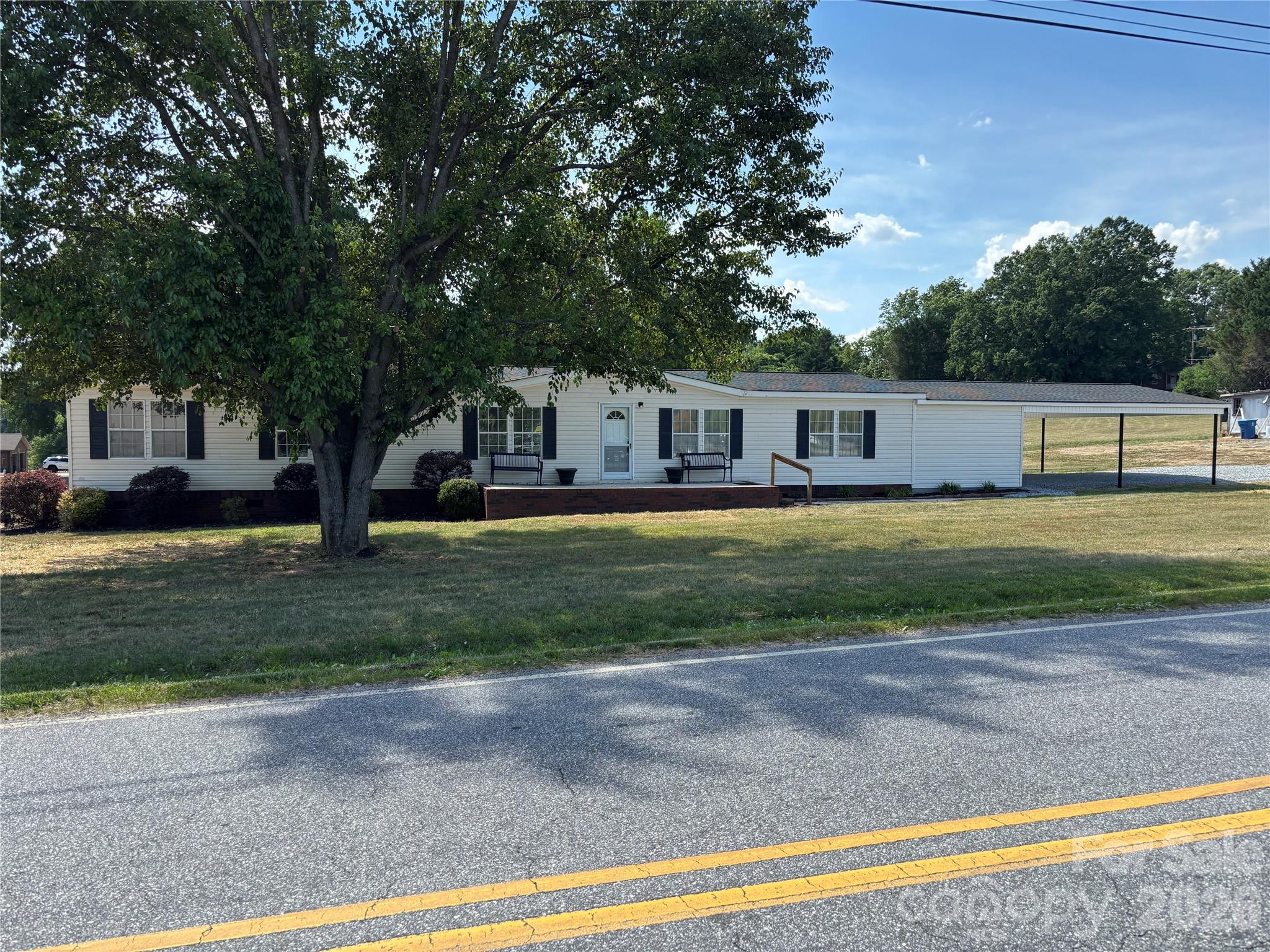 main property photo 45