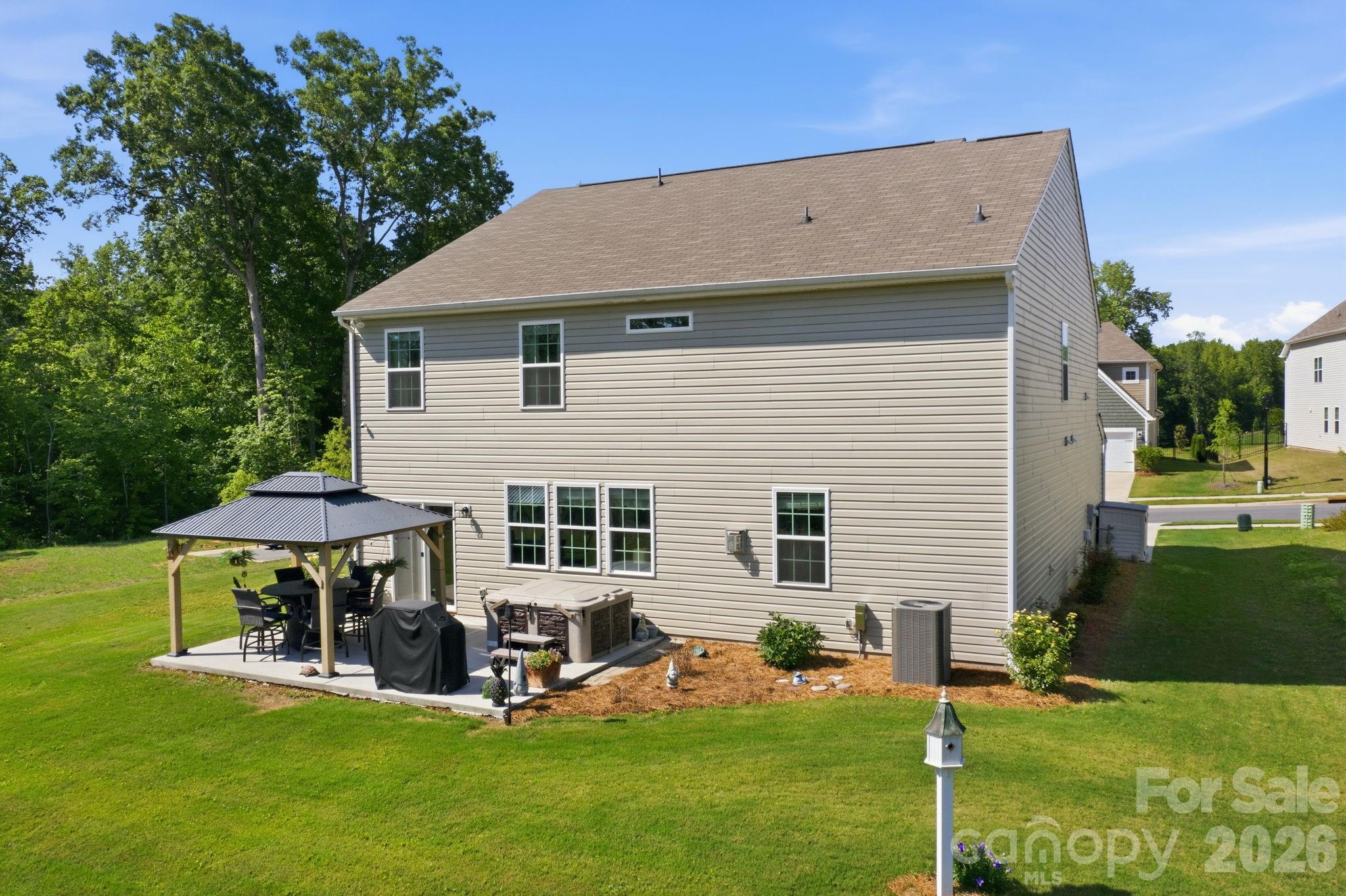 main property photo 38