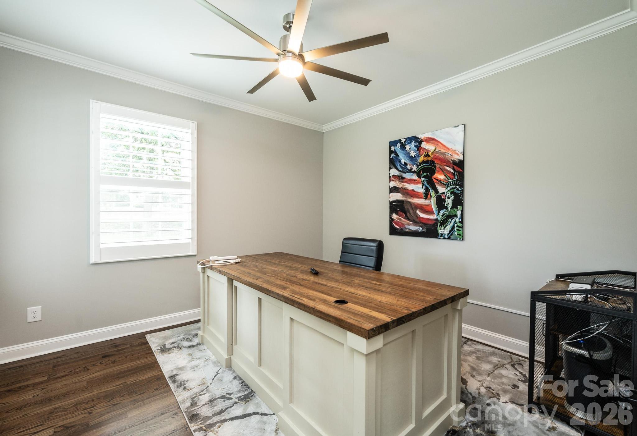 main property photo 4
