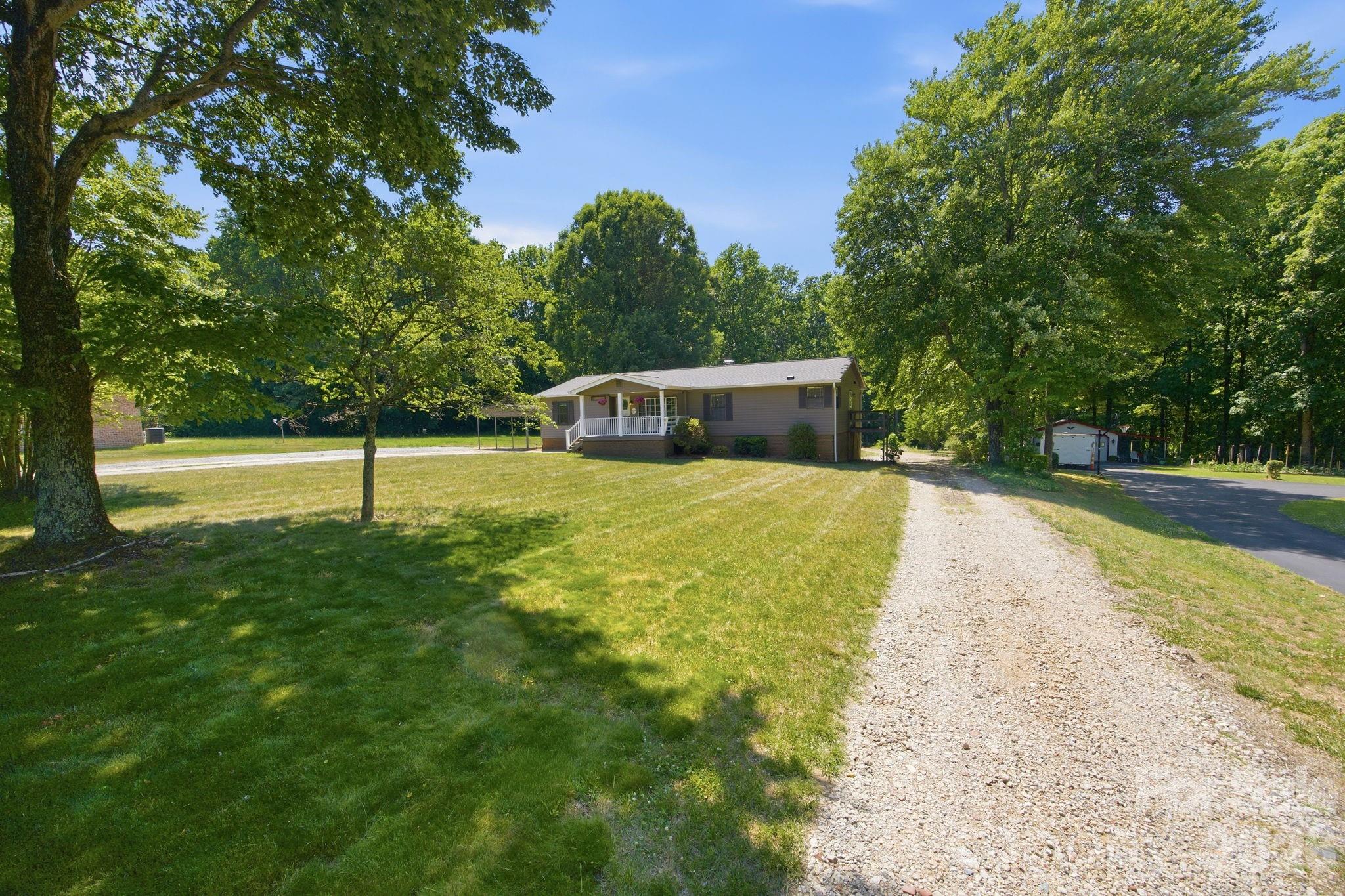 main property photo 6